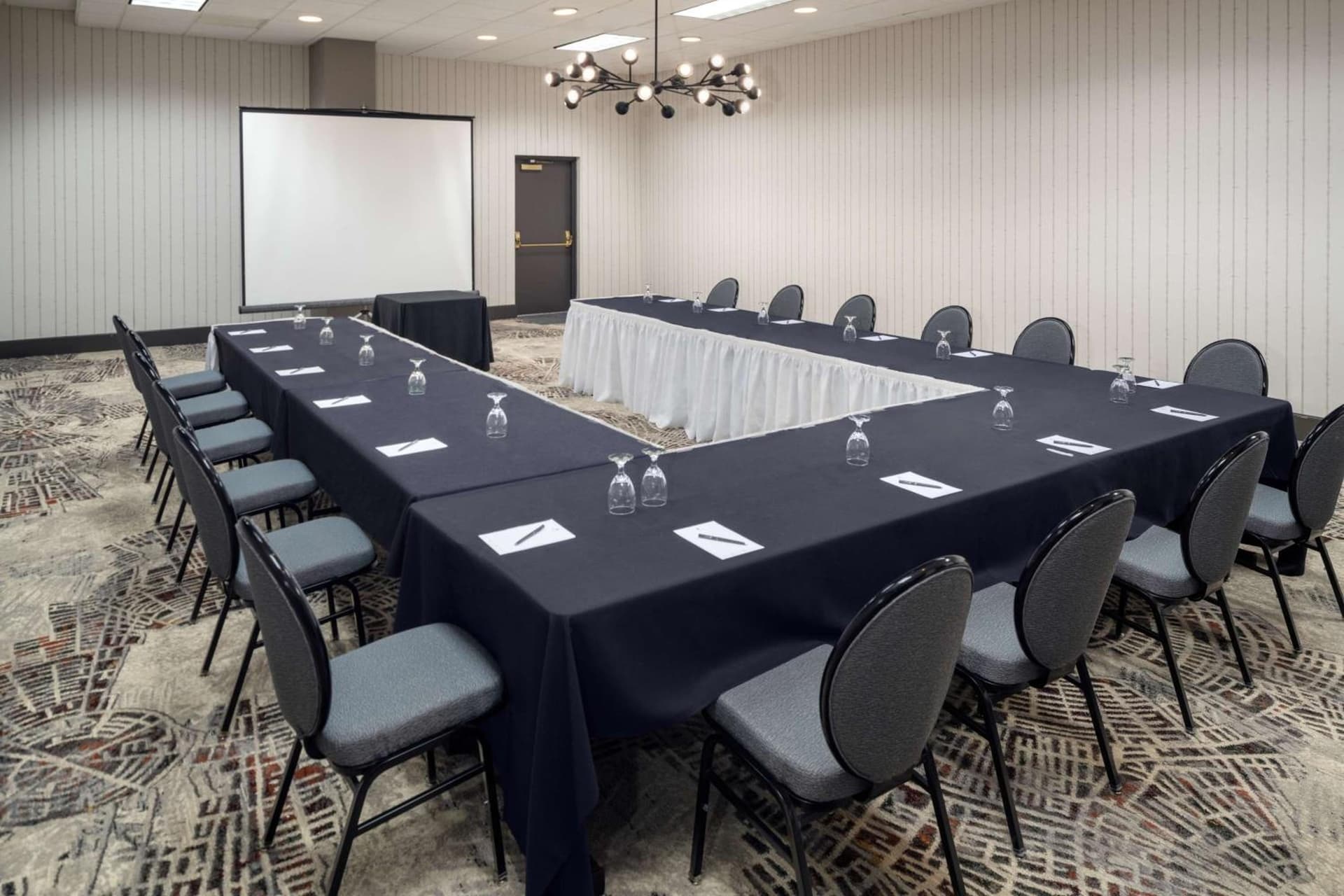 Embassy Suites by Hilton Orlando North gallery photo in Orlando, FL — image 4