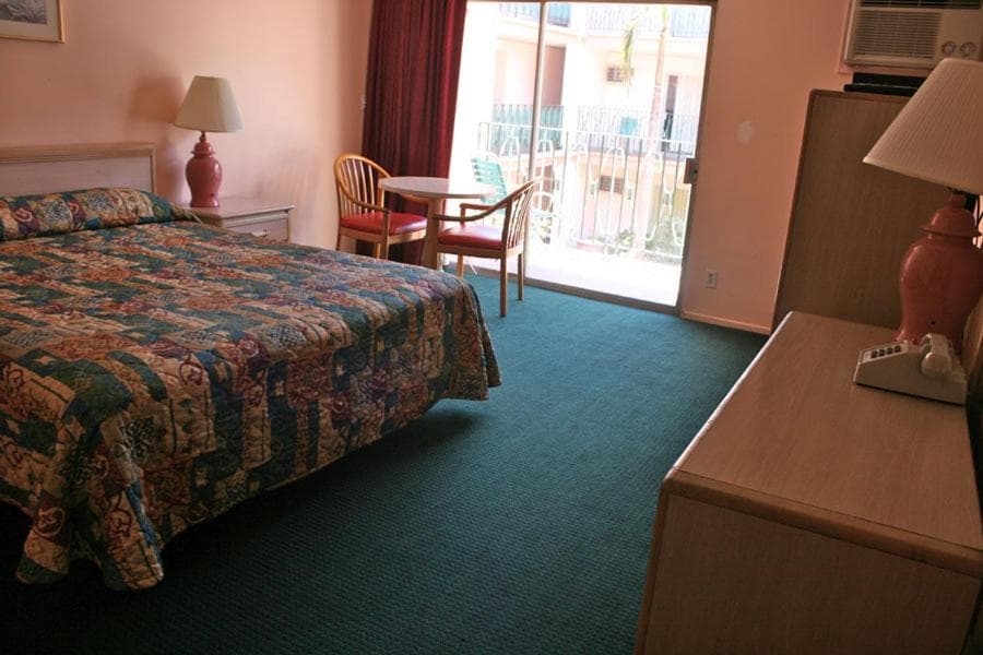 Royal Century Hotel gallery photo in Inglewood, CA — image 19