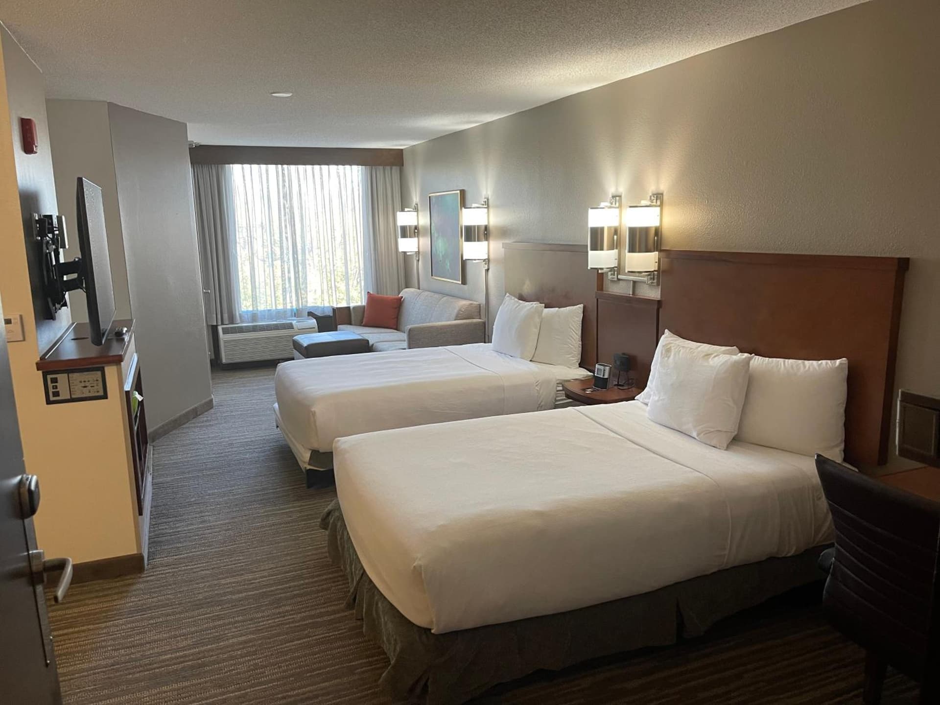 Hyatt Place Kansas City/Overland Park/Metcalf property views in Overland Park, KS — gallery photo 3