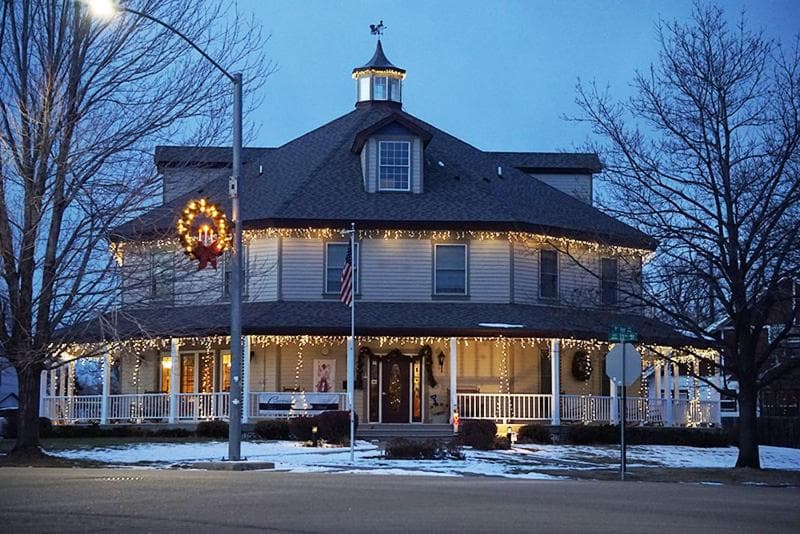 The Currier Inn featured exterior or lobby in Greeley, CO — similar hotel