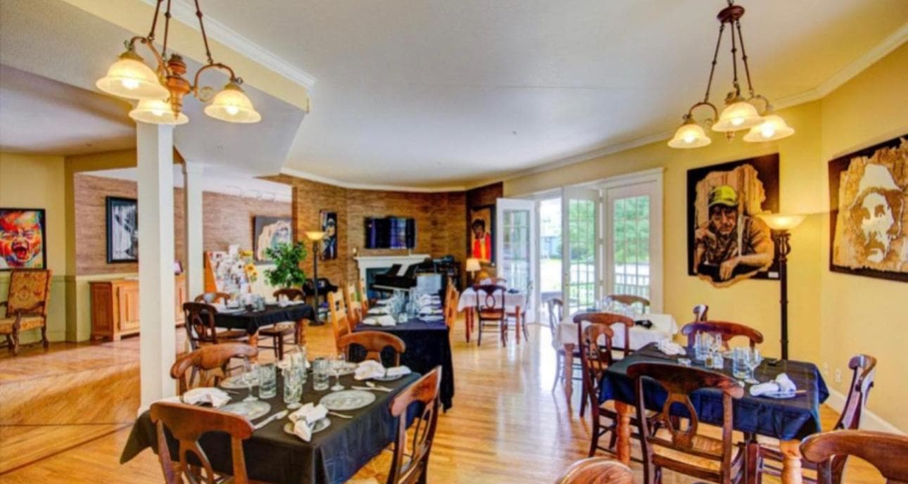 The Currier Inn property views in Greeley, CO — gallery photo 3