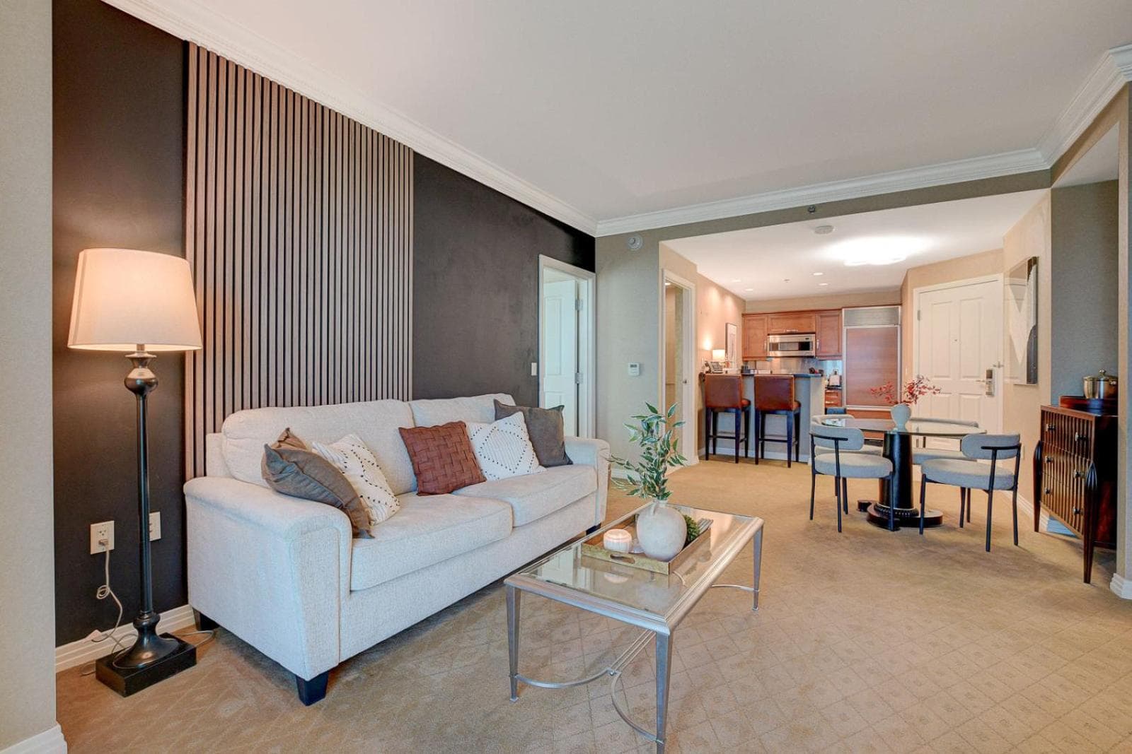MGM Signature Upgraded 1BD/2BTH SUITE w/BALCONY property views in Las Vegas, NV — gallery photo 3