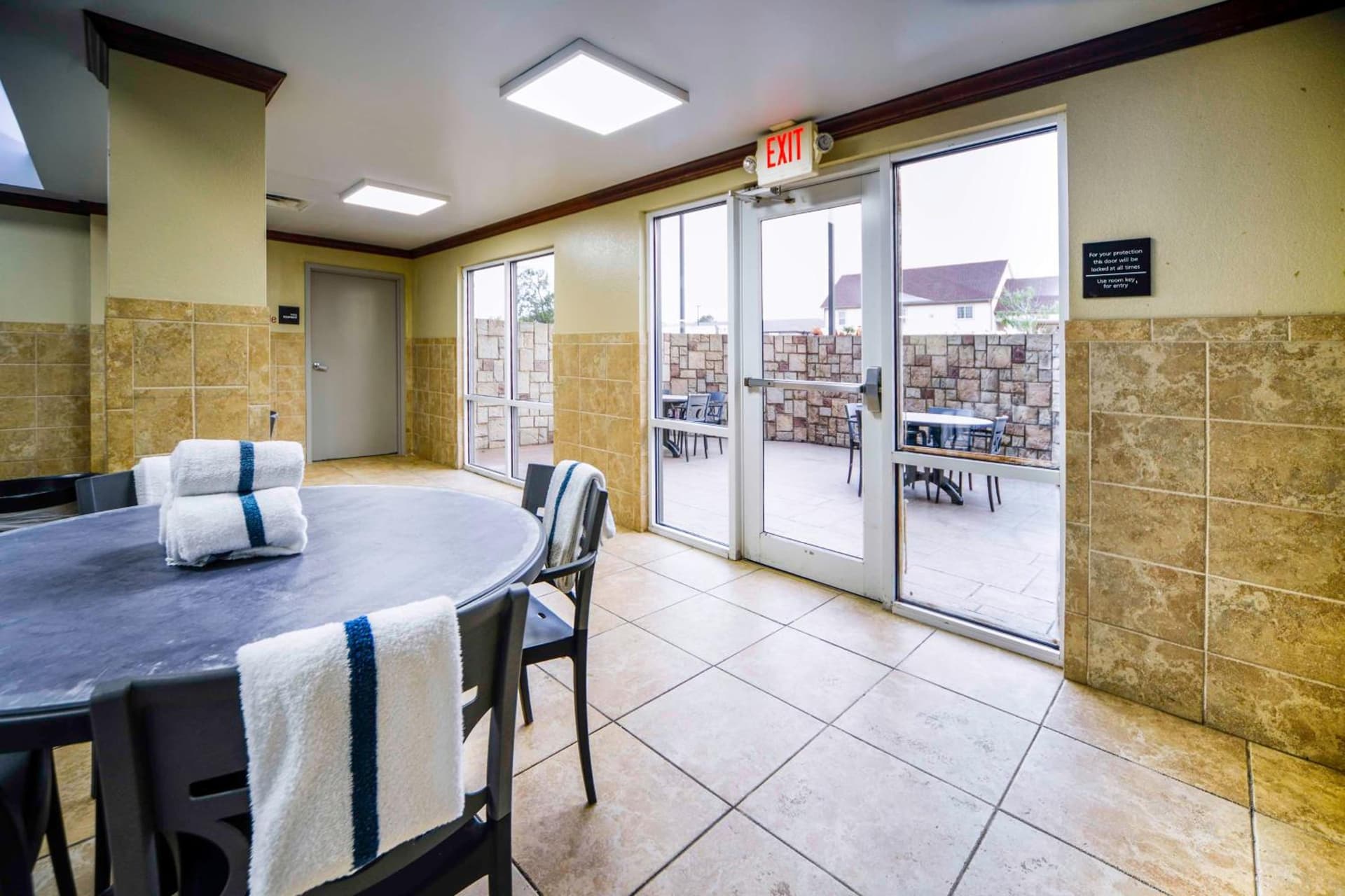 Hampton Inn Bryant gallery photo in Bryant, AR — image 40