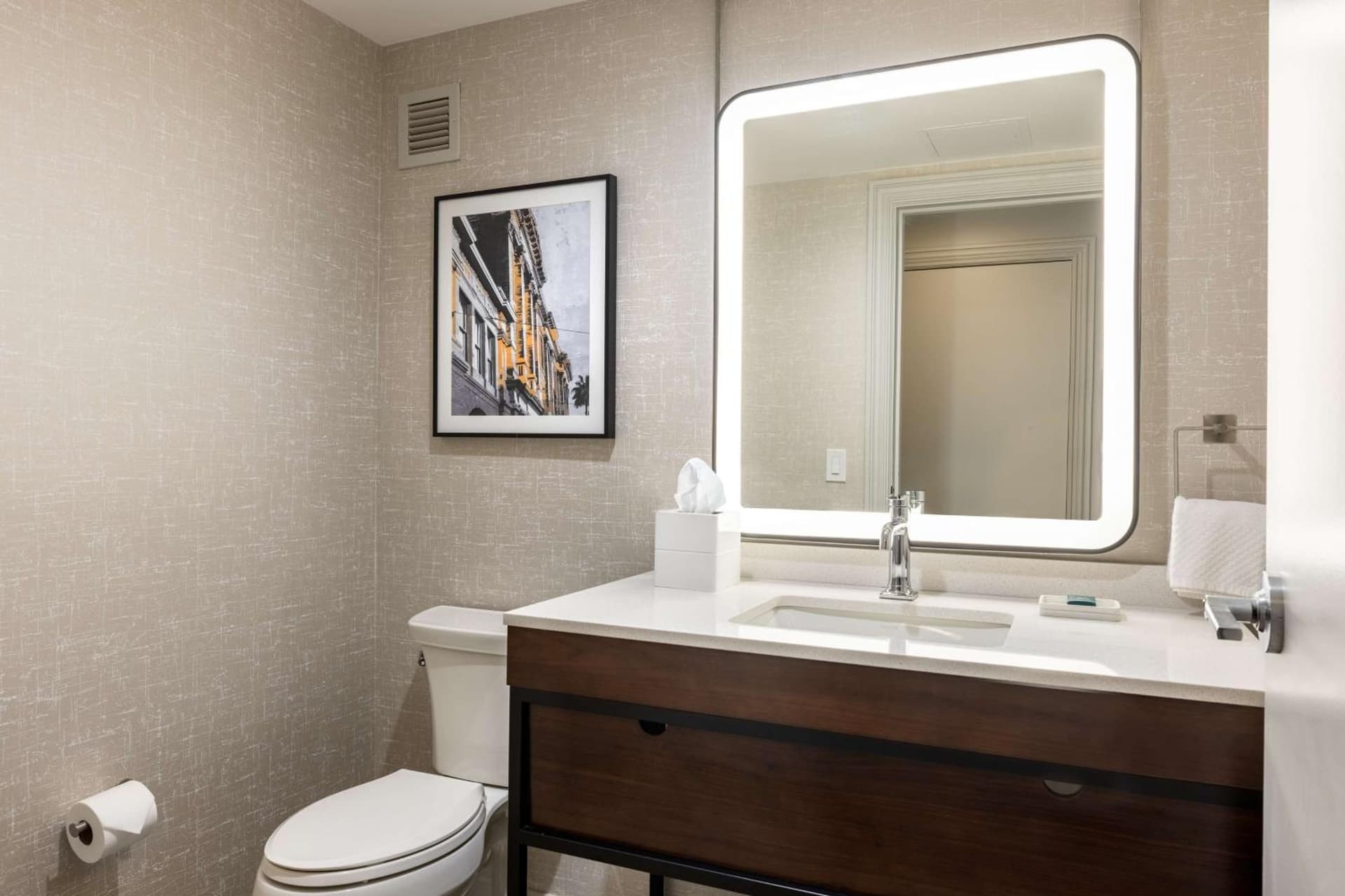 Hilton Galveston Island Resort gallery photo in Galveston, TX — image 72