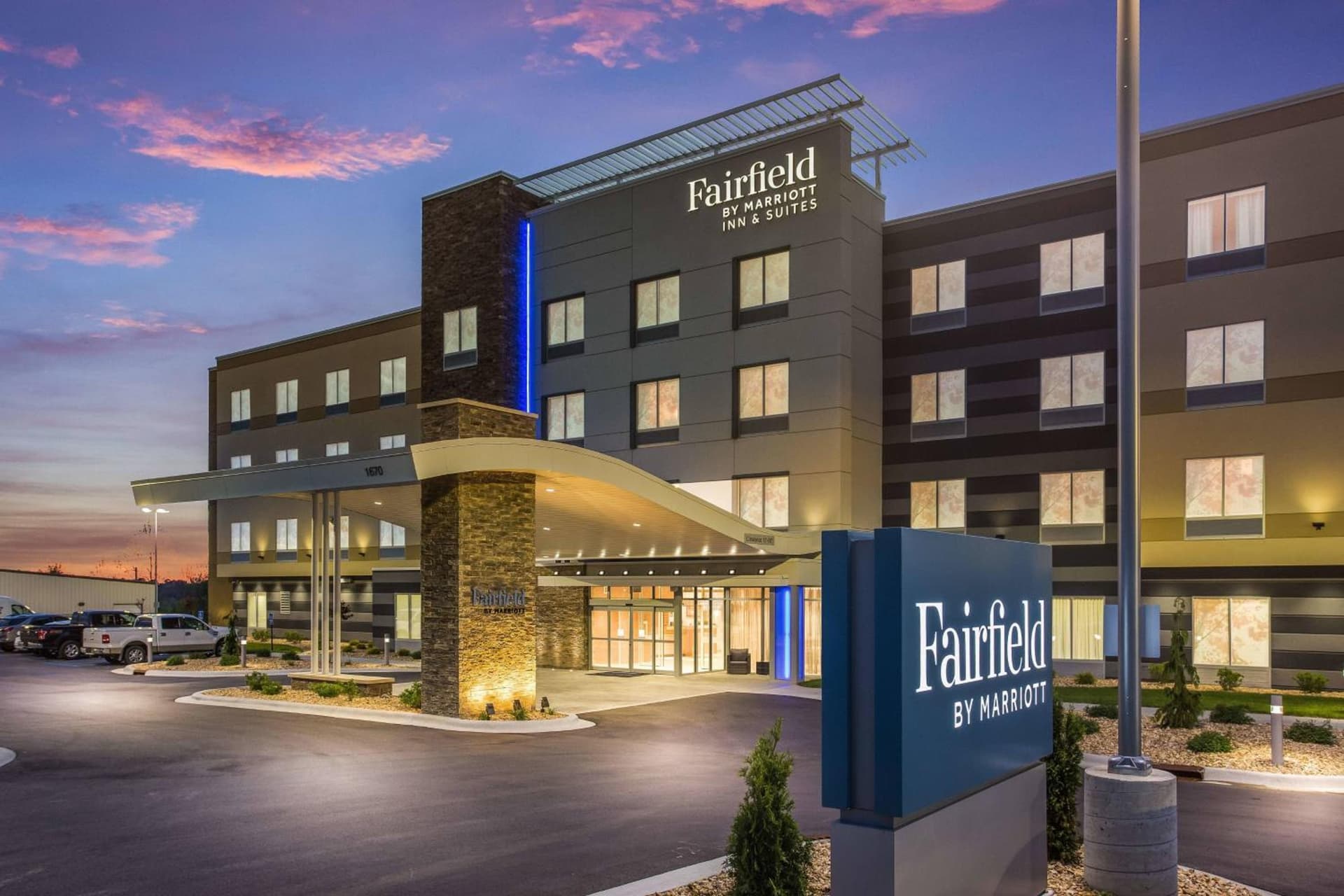Fairfield Inn & Suites Rolla featured exterior or lobby in Rolla, MO — similar hotel