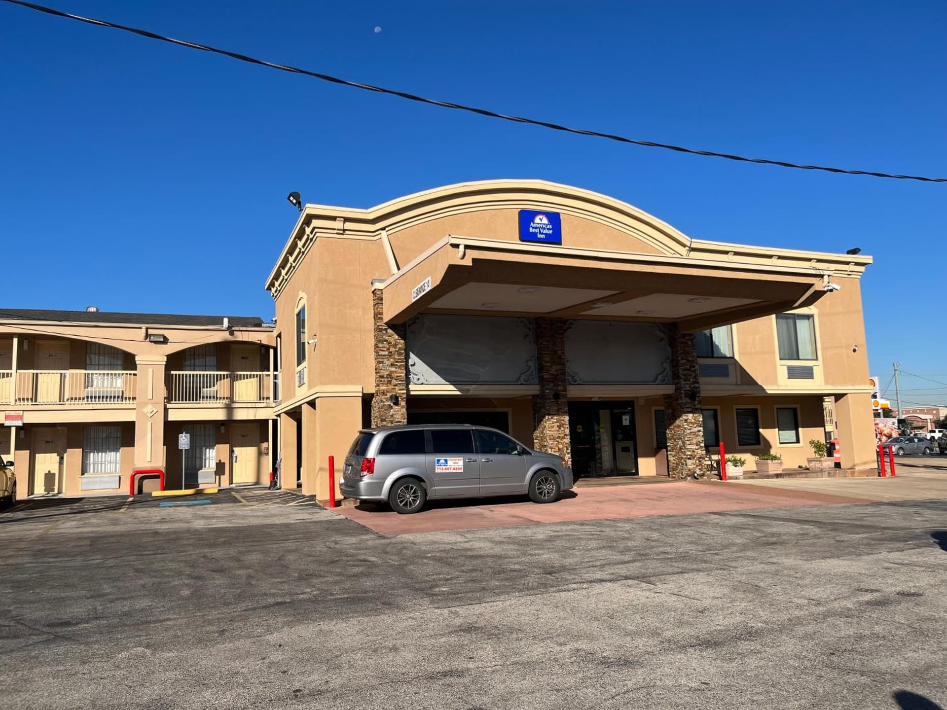 Americas Best Value Inn-Near NRG Park/Medical Center property views in Houston, TX — gallery photo 3