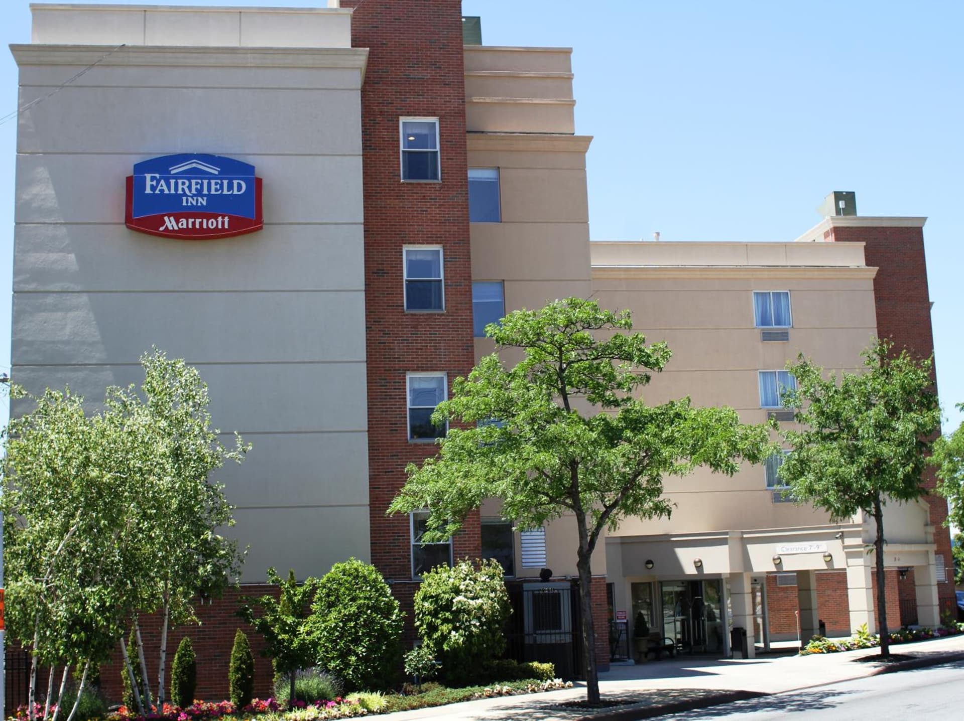 Fairfield Inn by Marriott New York LaGuardia Airport/Flushing interior in Queens, NY — gallery photo 2