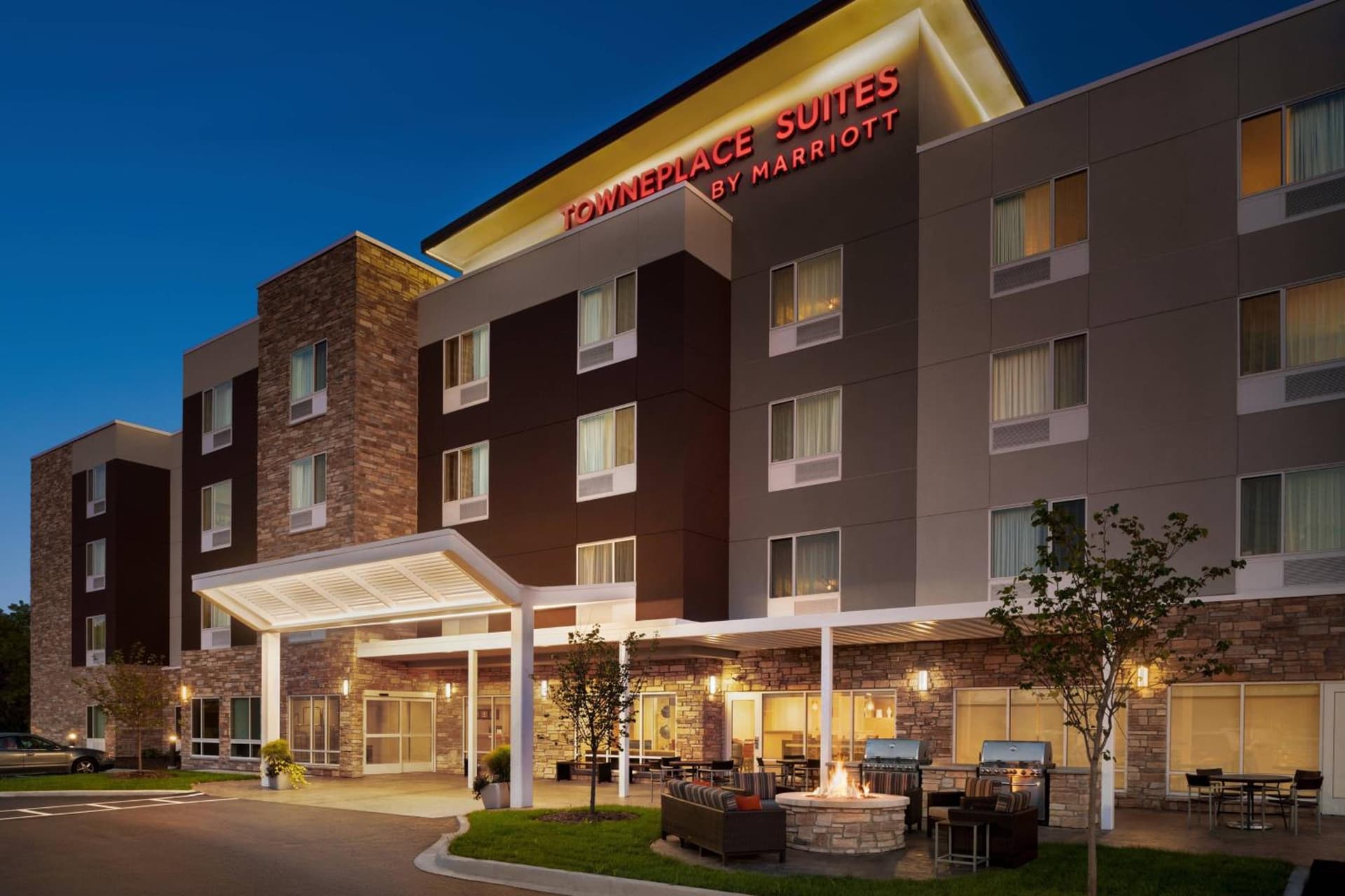 TownePlace Suites by Marriott Janesville interior in Janesville, WI — gallery photo 2