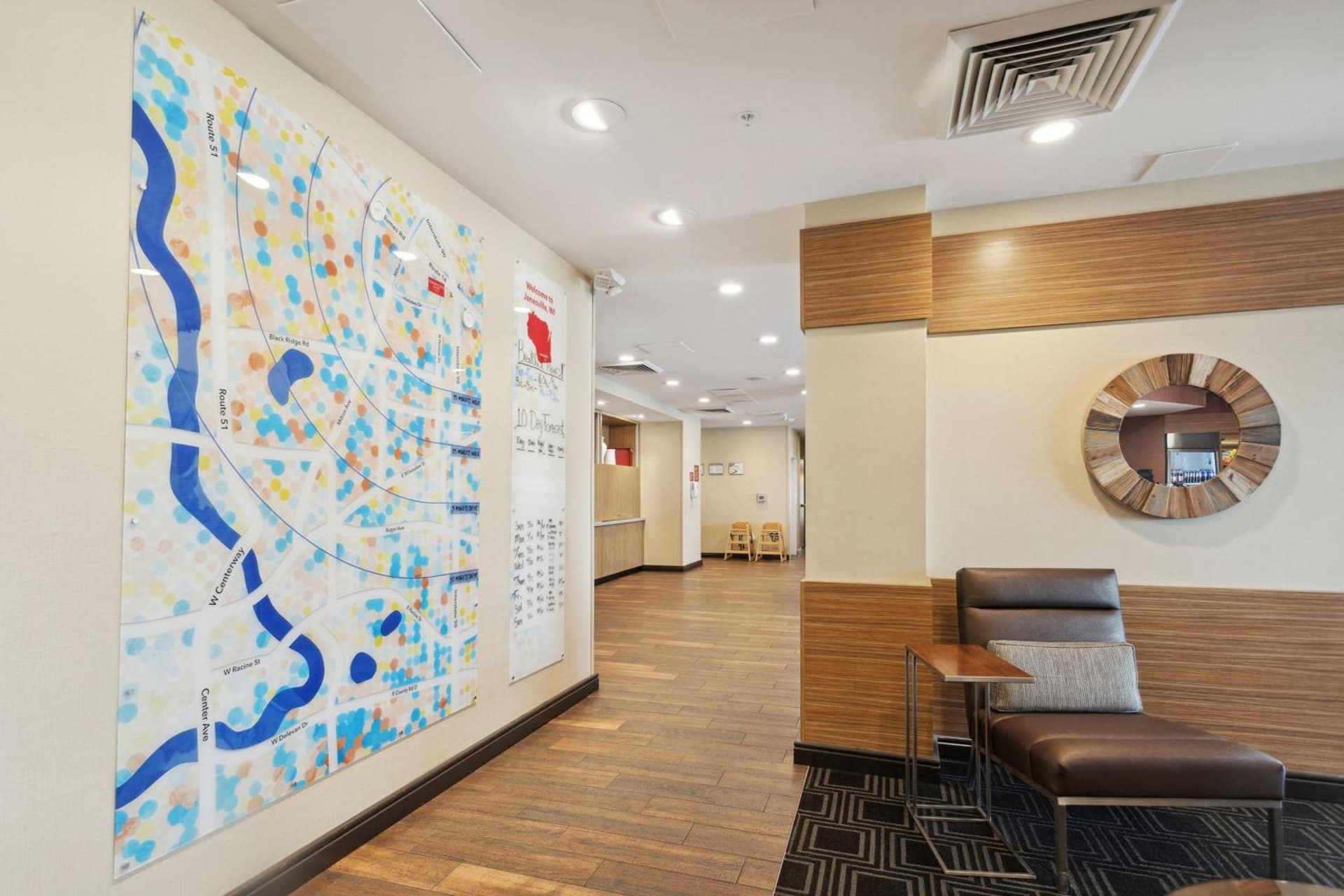 TownePlace Suites by Marriott Janesville interior in Janesville, WI — gallery photo 2