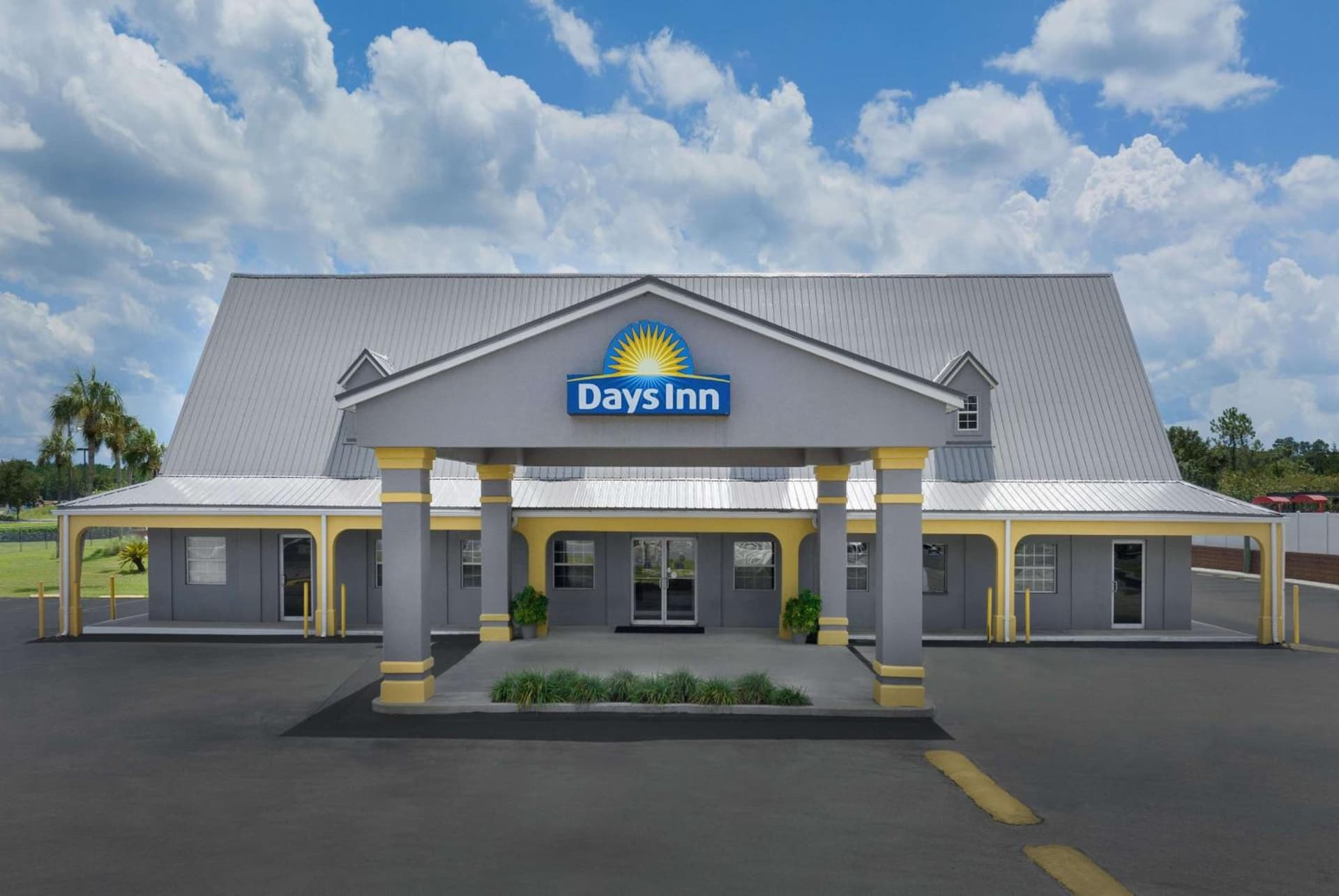 Days Inn by Wyndham Lake City I-75 featured exterior or lobby in Lake City, FL — similar hotel