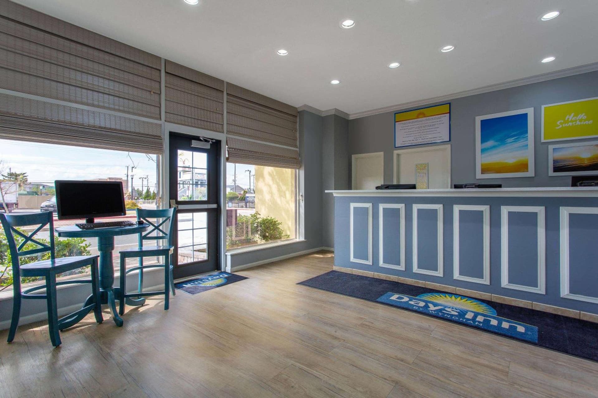 Days Inn by Wyndham Ocean City Oceanfront property views in Ocean City, MD — gallery photo 3