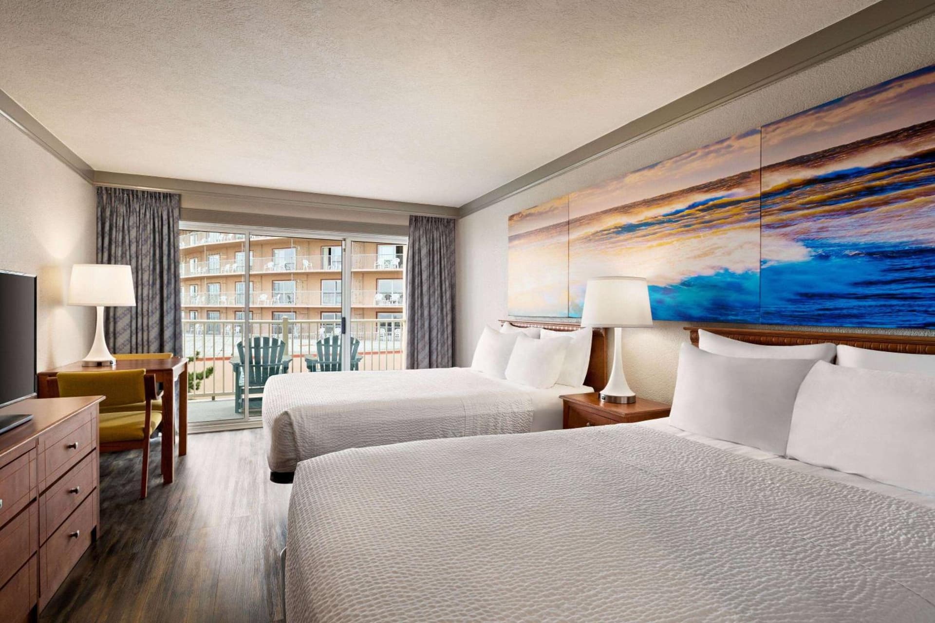 Days Inn by Wyndham Ocean City Oceanfront gallery photo in Ocean City, MD — image 89