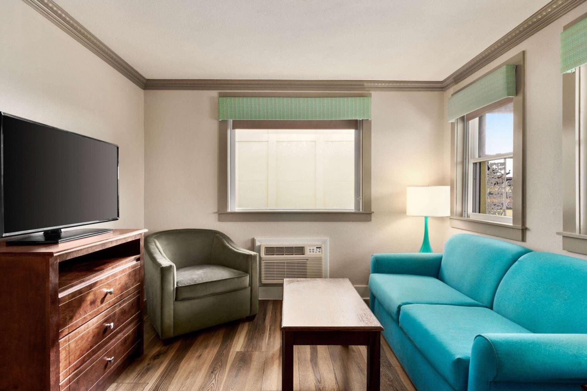 Days Inn by Wyndham Ocean City Oceanfront gallery photo in Ocean City, MD — image 43