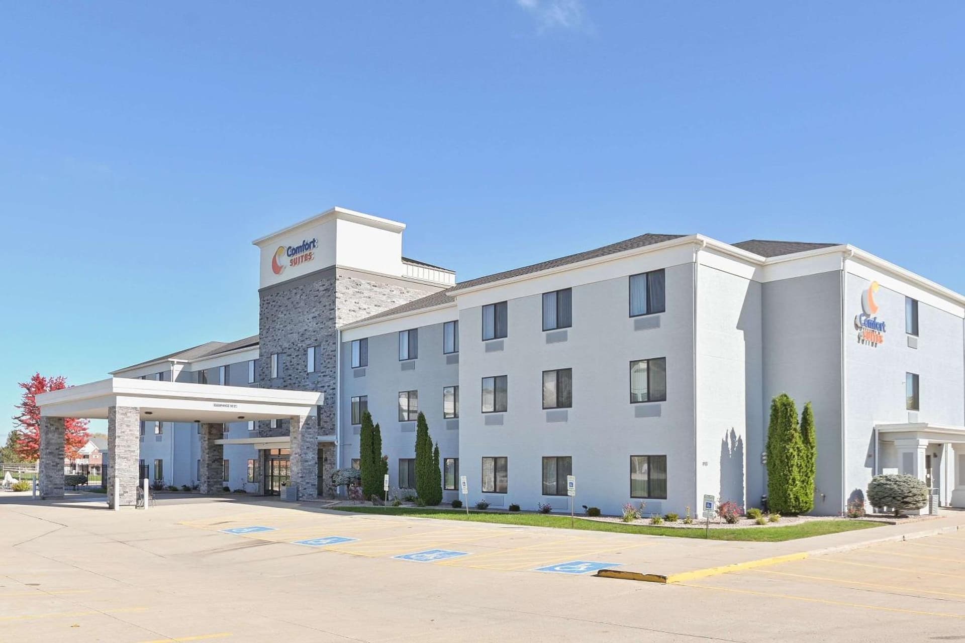 Comfort Suites Bloomington I-55 and I-74 gallery photo in Bloomington, IL — image 6