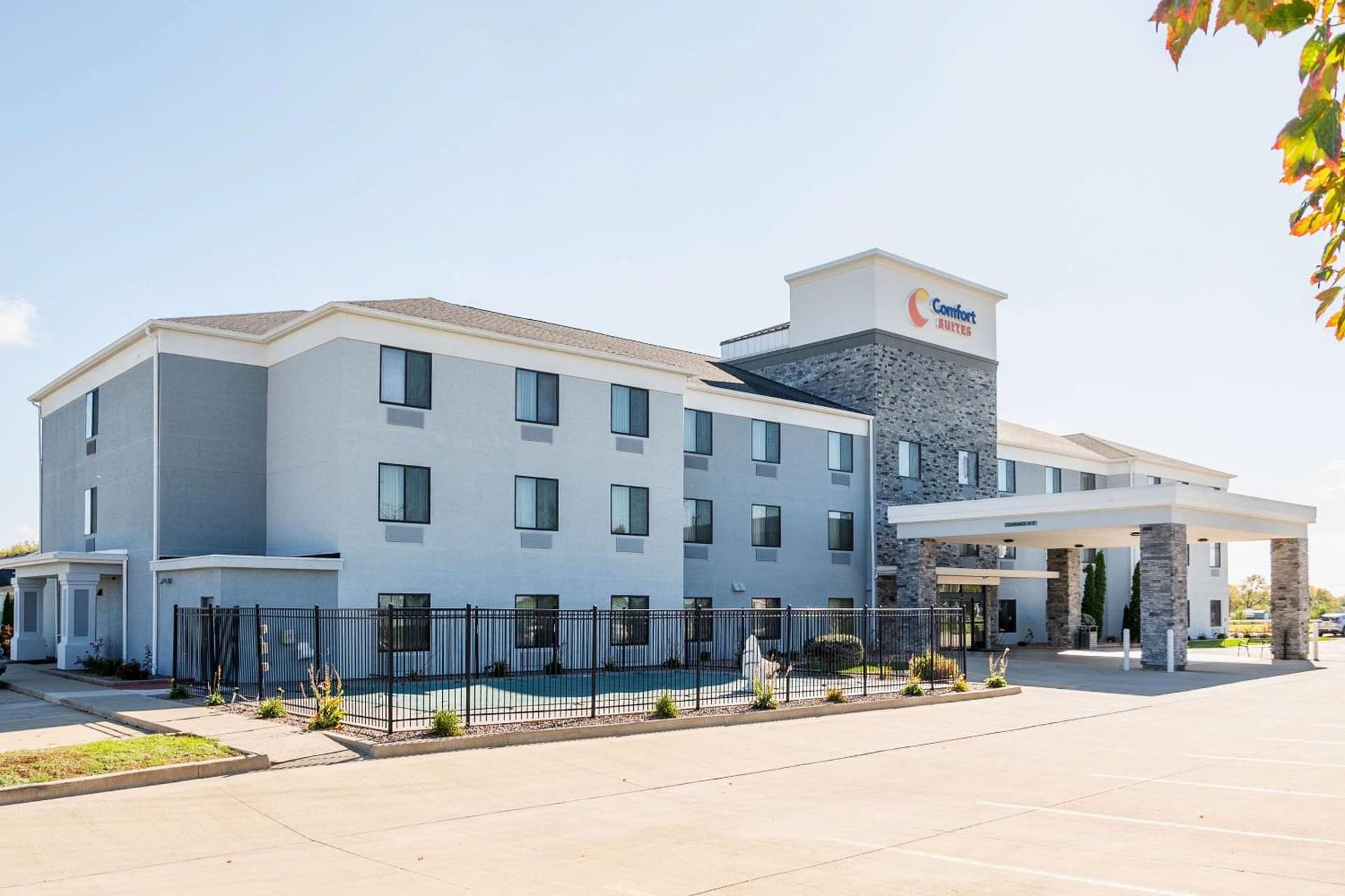 Comfort Suites Bloomington I-55 and I-74 gallery photo in Bloomington, IL — image 5