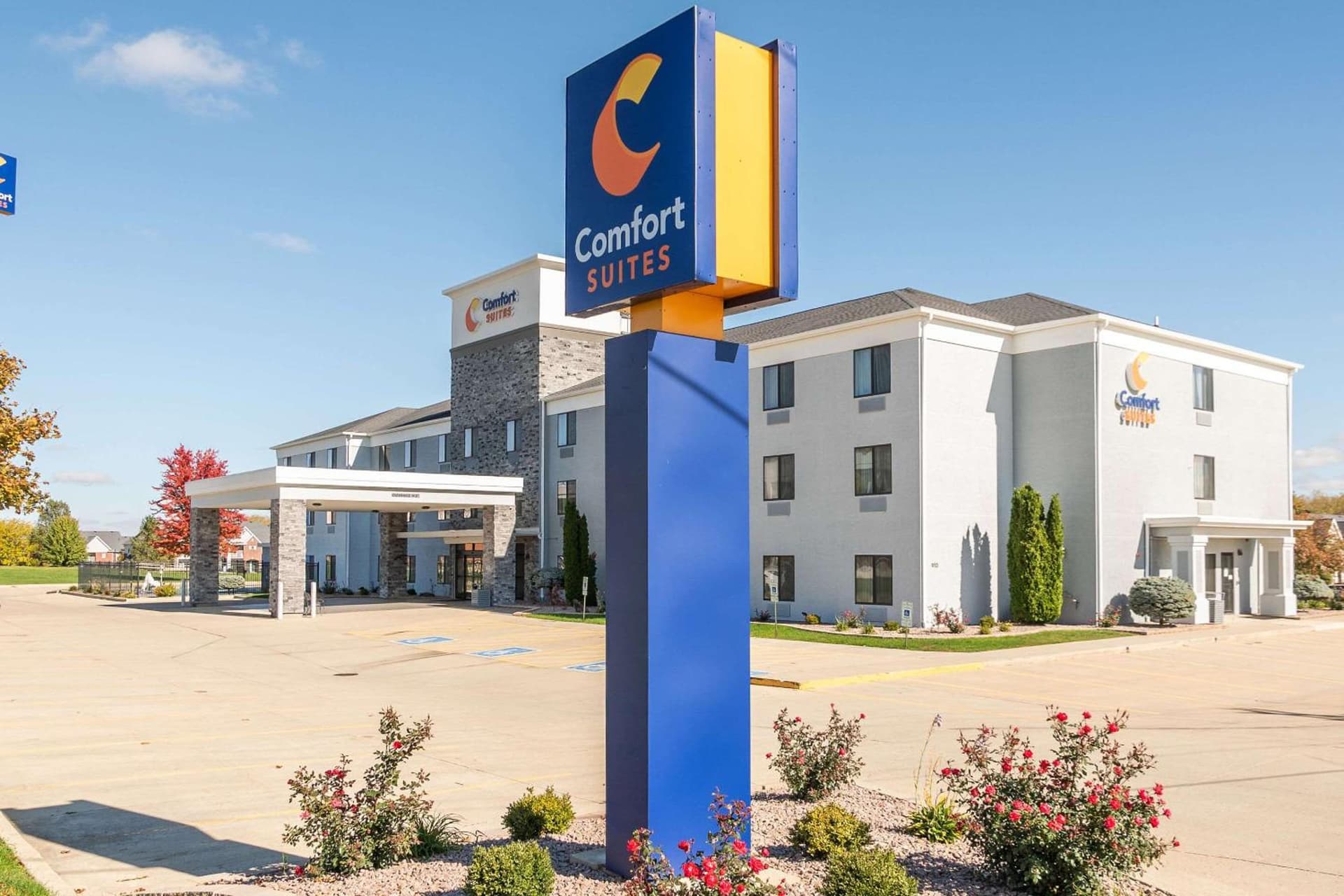 Comfort Suites Bloomington I-55 and I-74 gallery photo in Bloomington, IL — image 36