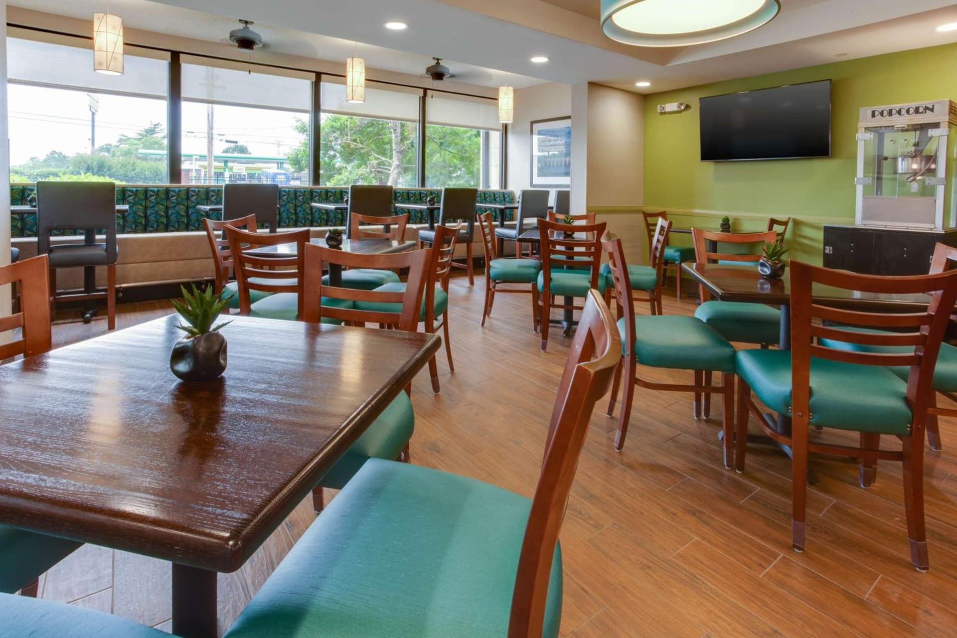 Drury Inn & Suites Nashville Airport gallery photo in Nashville, TN — image 10