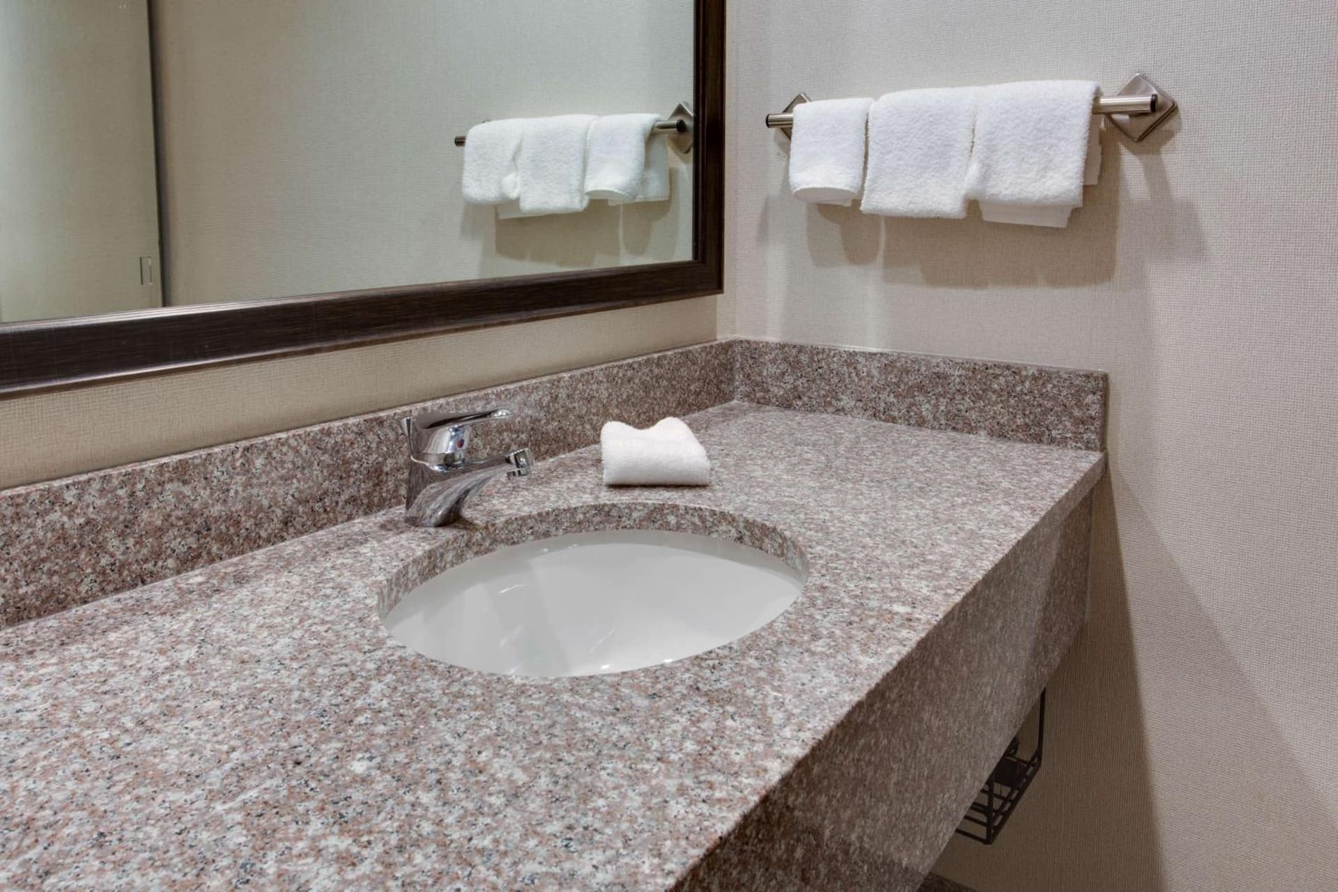 Drury Inn & Suites Nashville Airport gallery photo in Nashville, TN — image 35