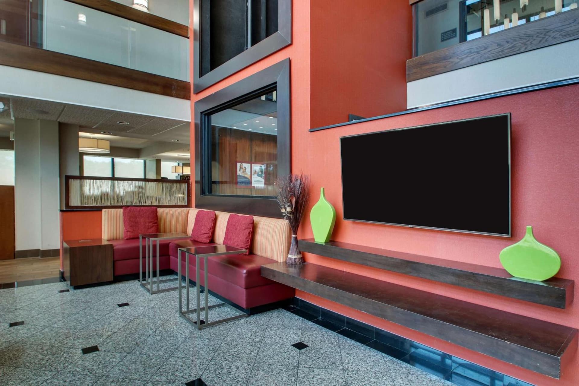 Drury Inn & Suites Evansville East gallery photo in Evansville, IN — image 5