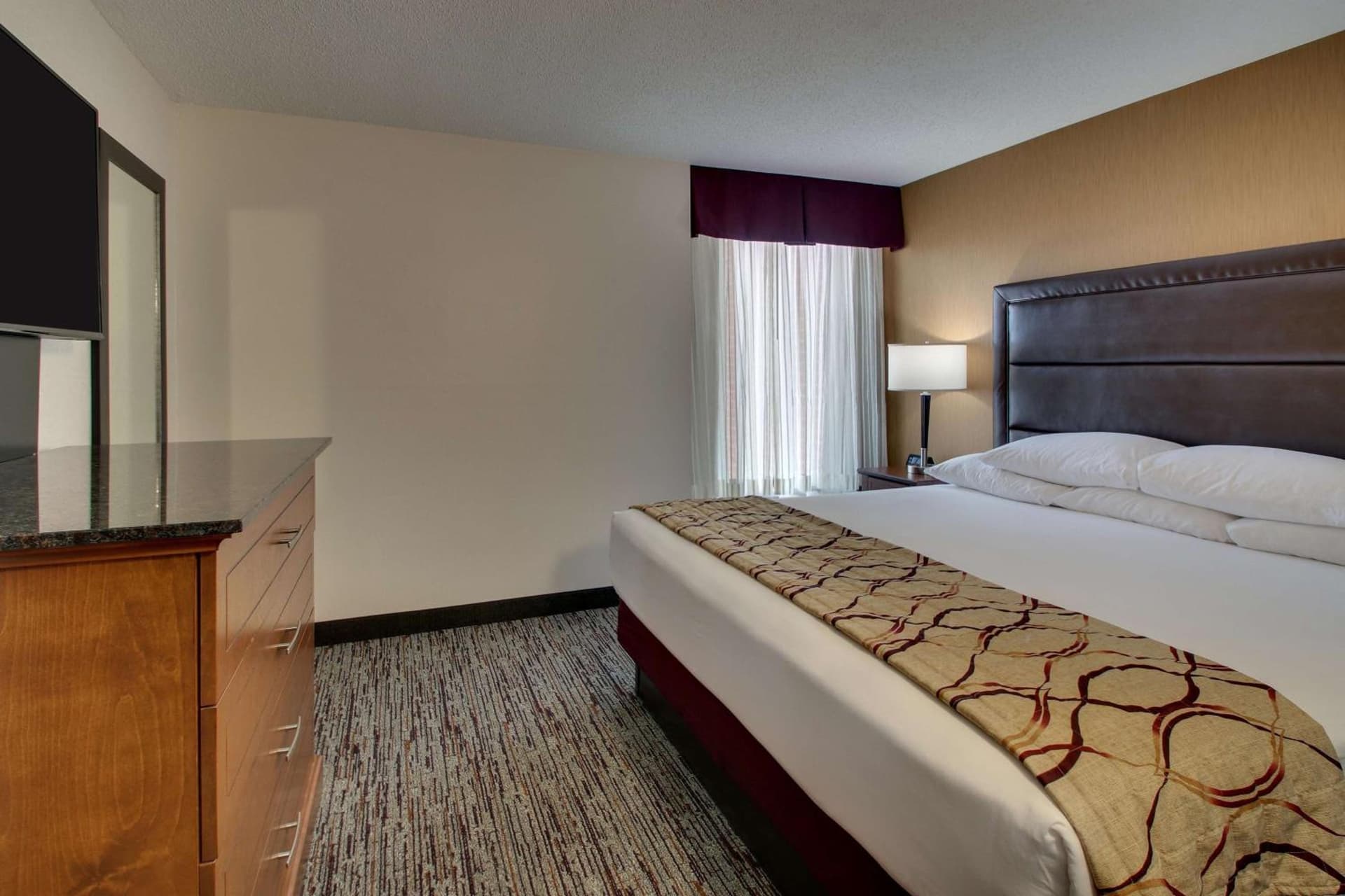 Drury Inn & Suites Evansville East gallery photo in Evansville, IN — image 49