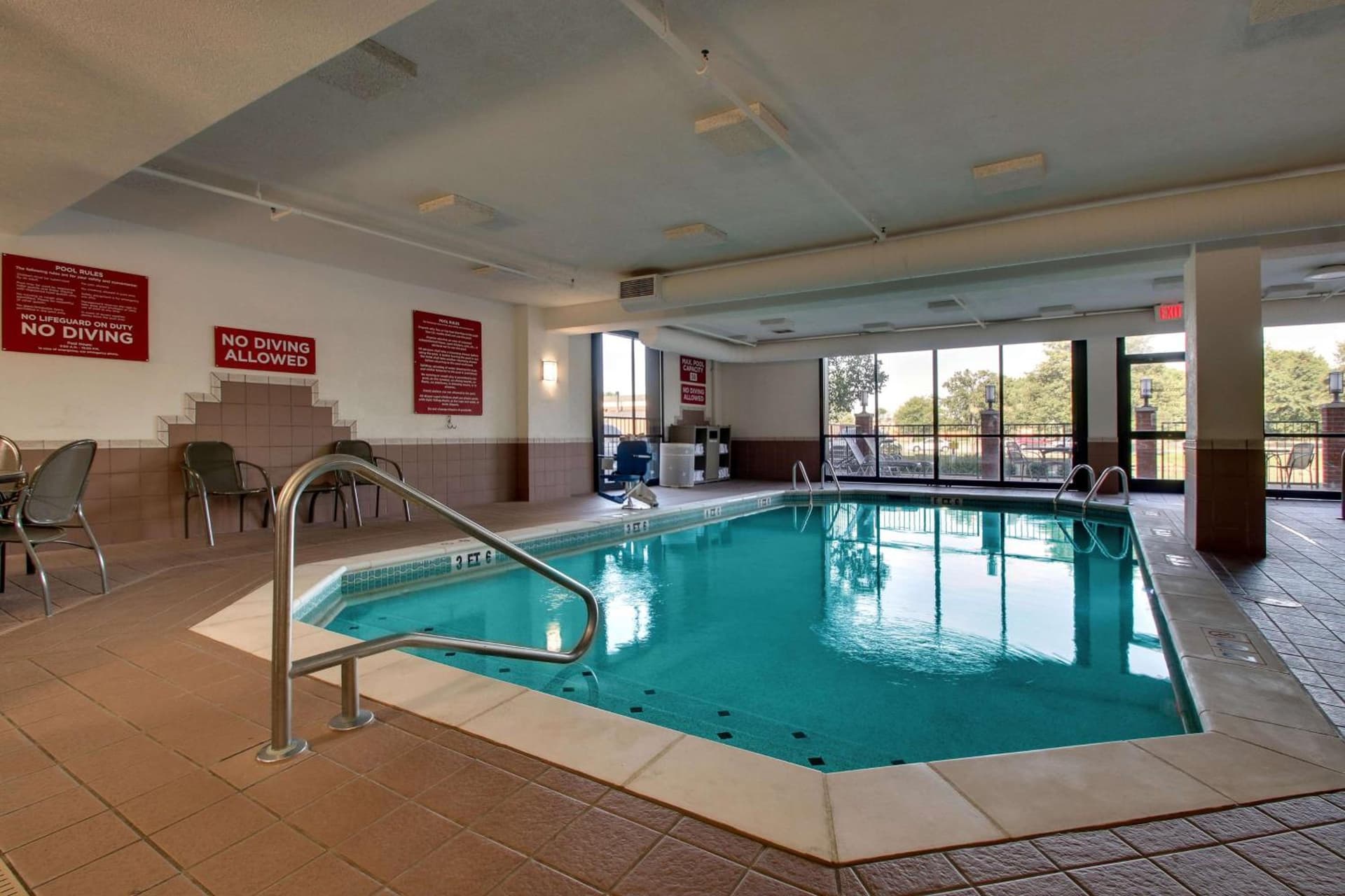 Drury Inn & Suites Evansville East gallery photo in Evansville, IN — image 7