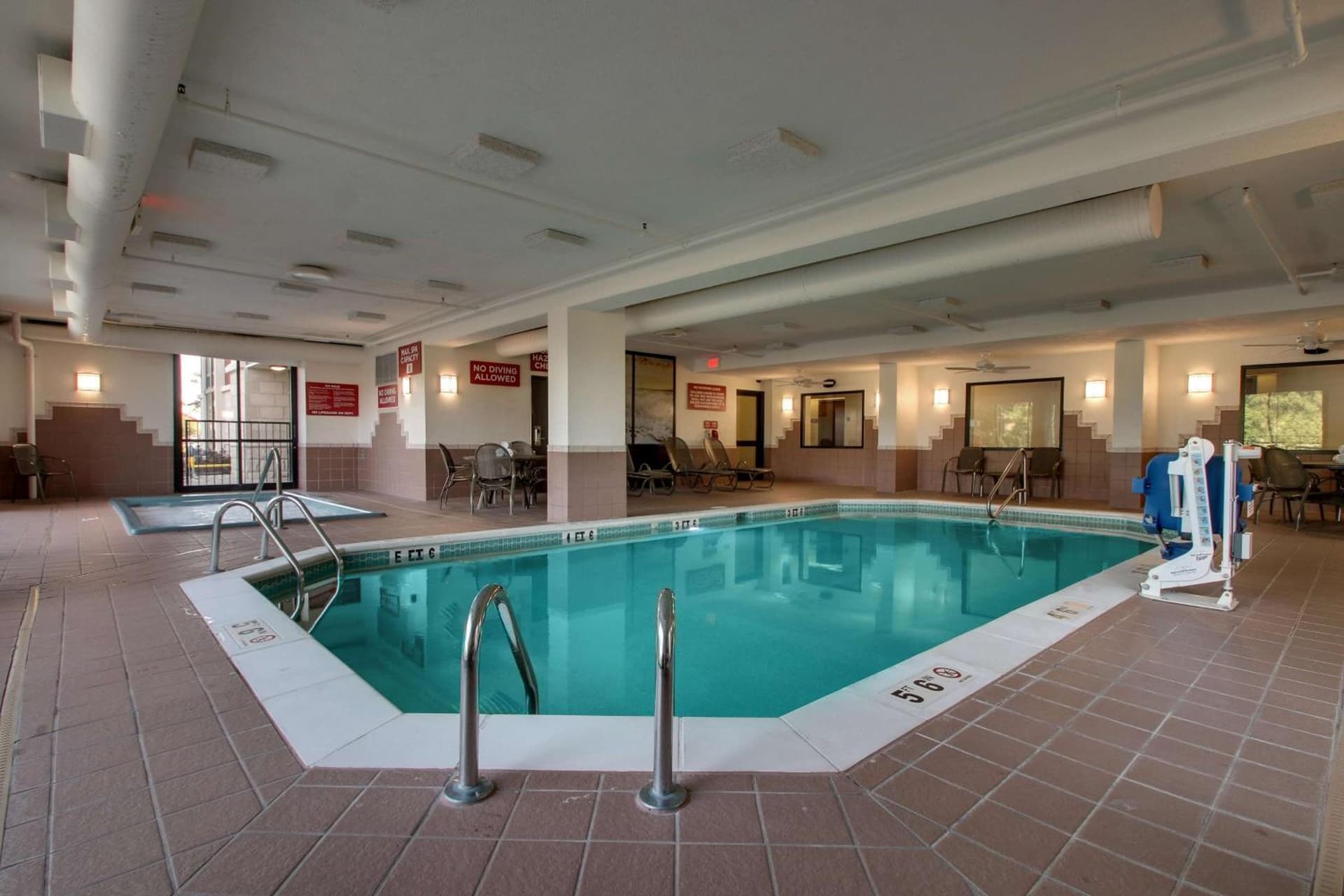 Drury Inn & Suites Evansville East gallery photo in Evansville, IN — image 31