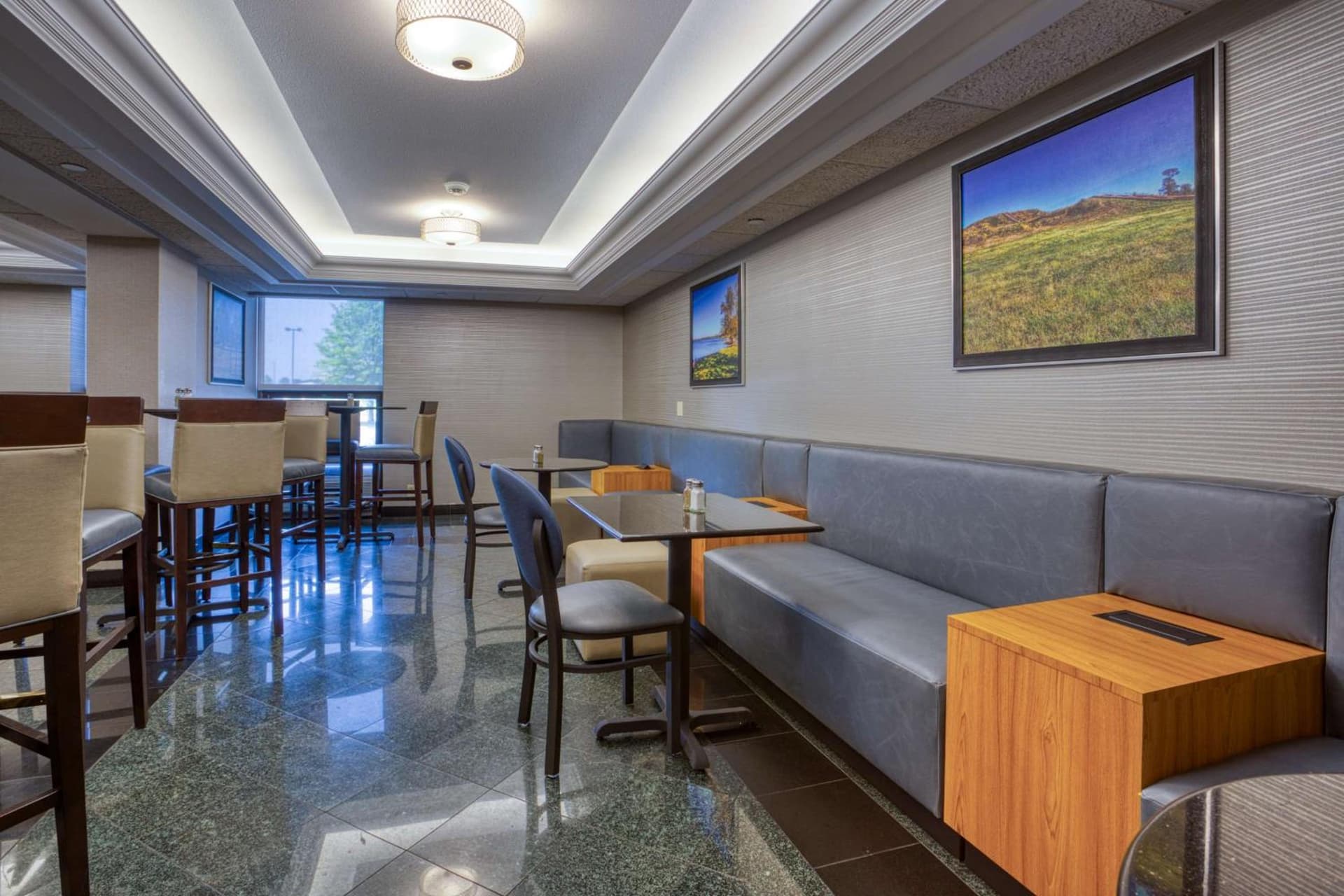Drury Inn & Suites St. Louis - Fairview Heights gallery photo in Fairview Heights, IL — image 30