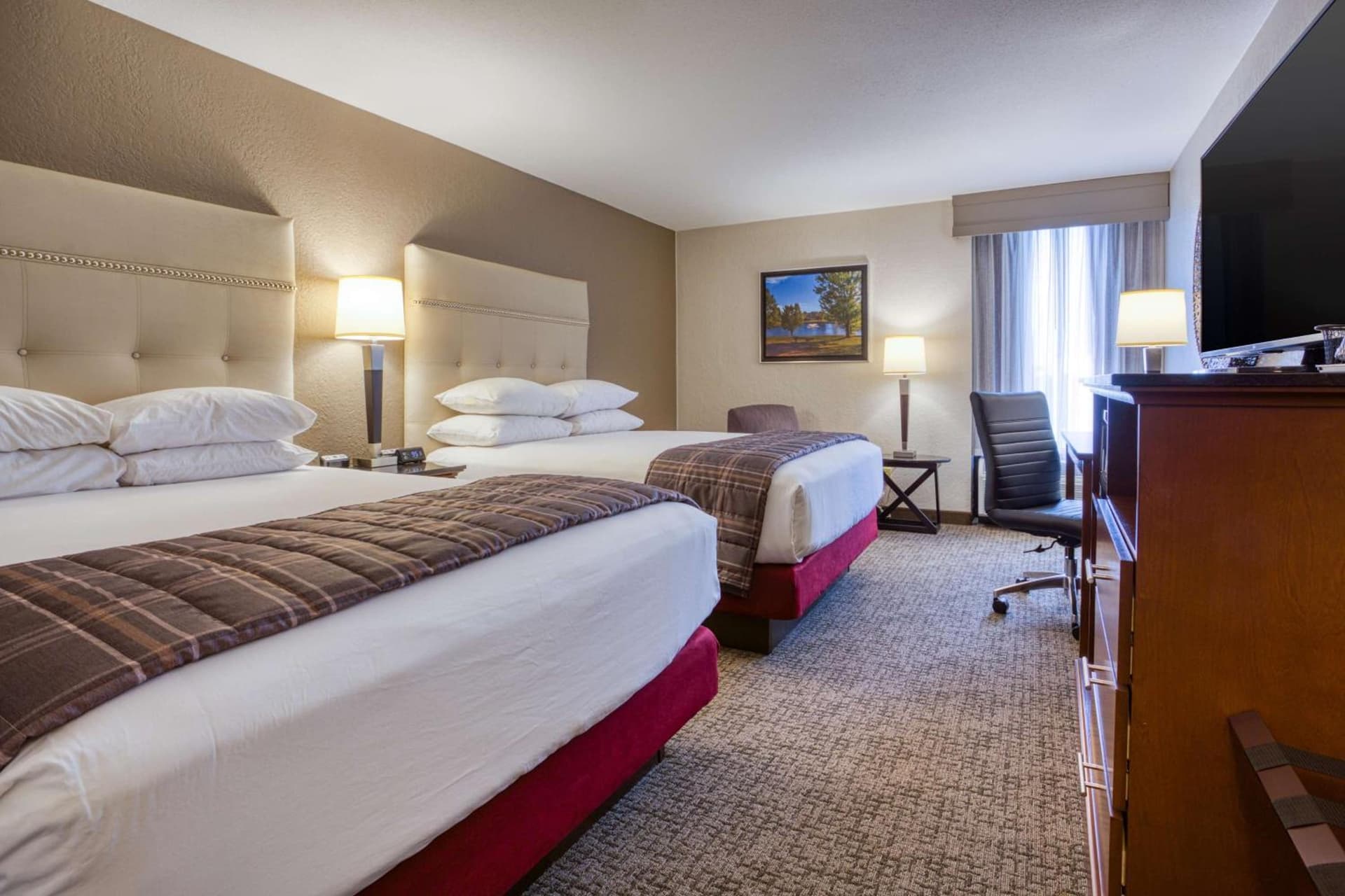 Drury Inn & Suites St. Louis - Fairview Heights gallery photo in Fairview Heights, IL — image 11