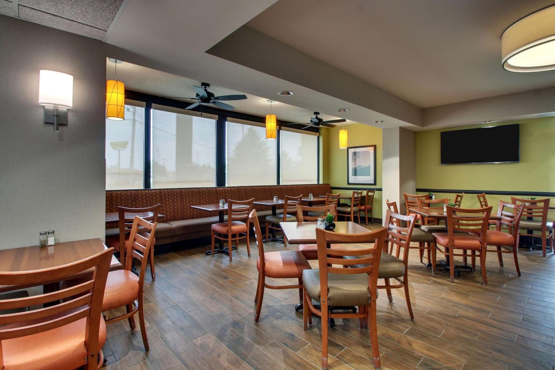 Drury Inn & Suites Bowling Green gallery photo in Bowling Green, KY — image 24