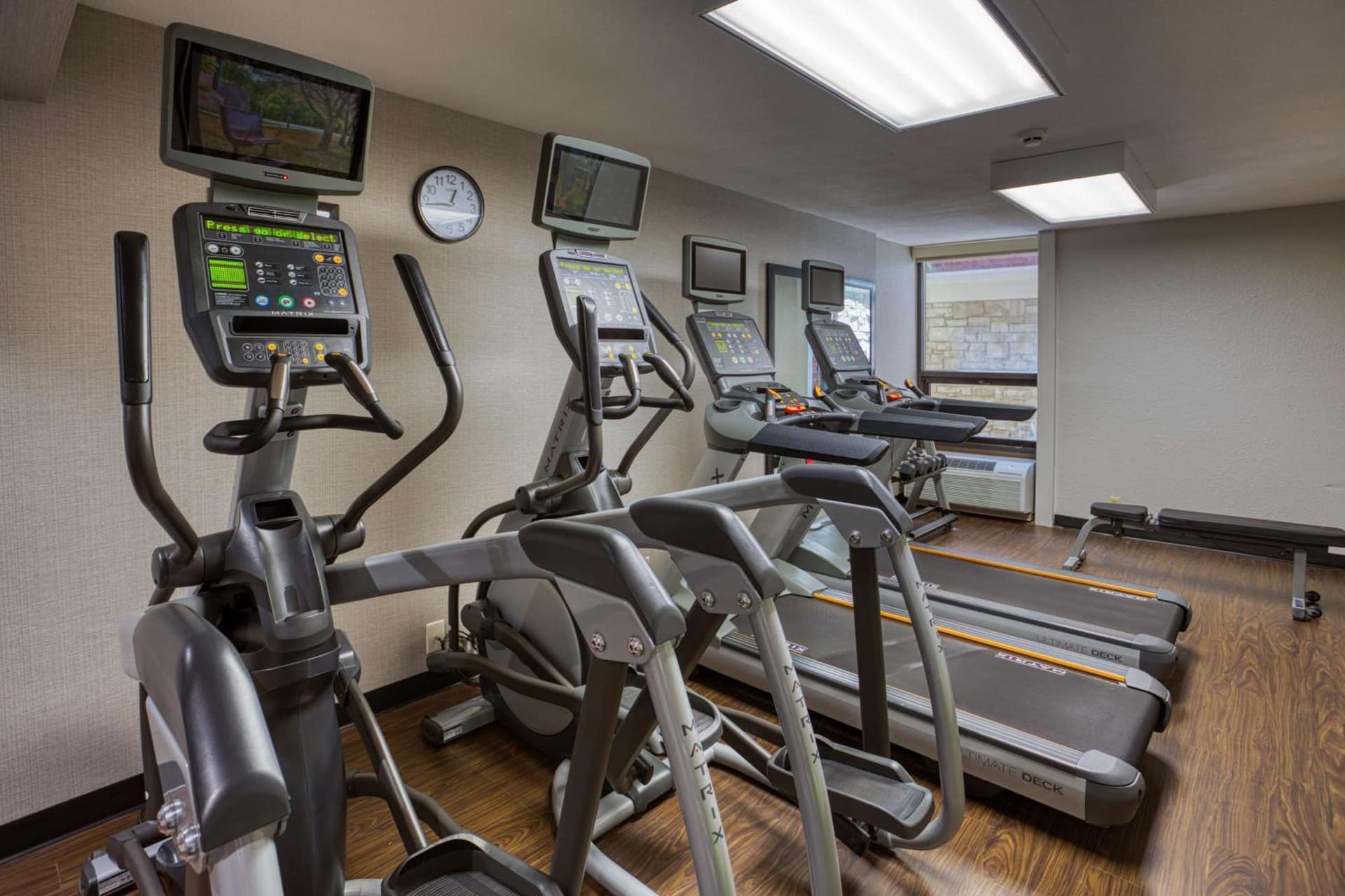 Drury Inn & Suites St. Louis - Fairview Heights gallery photo in Fairview Heights, IL — image 22