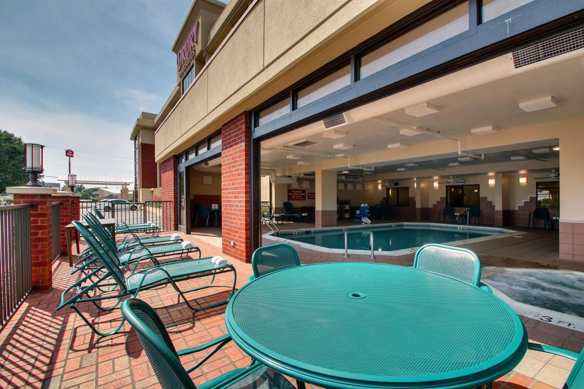 Drury Inn & Suites Bowling Green gallery photo in Bowling Green, KY — image 47