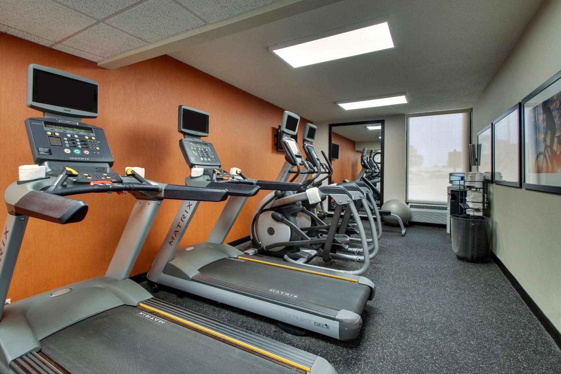 Drury Inn & Suites Bowling Green gallery photo in Bowling Green, KY — image 38