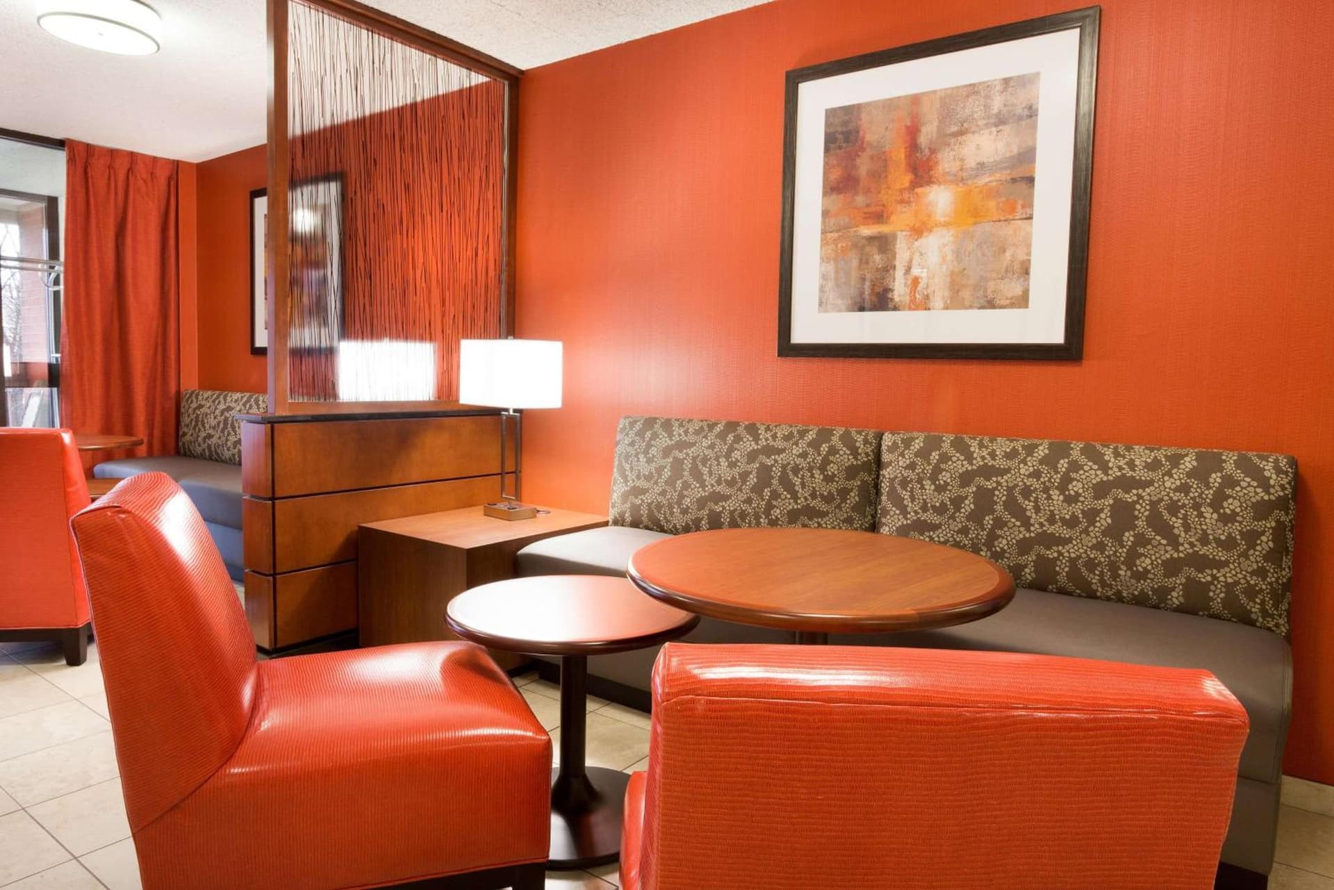 Drury Inn & Suites St. Louis Airport gallery photo in Edmundson, MO — image 18