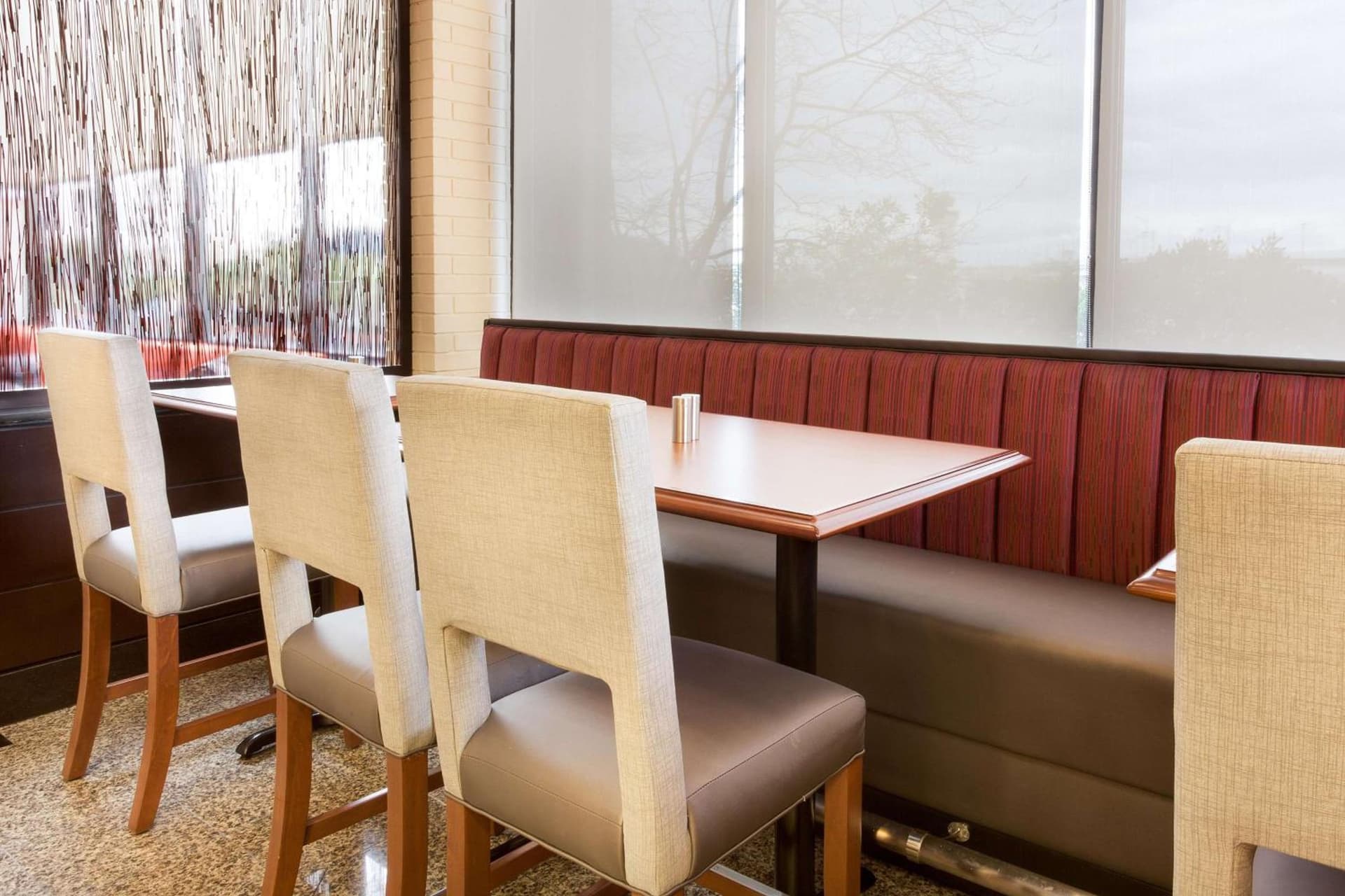 Drury Inn & Suites St. Louis Airport gallery photo in Edmundson, MO — image 30