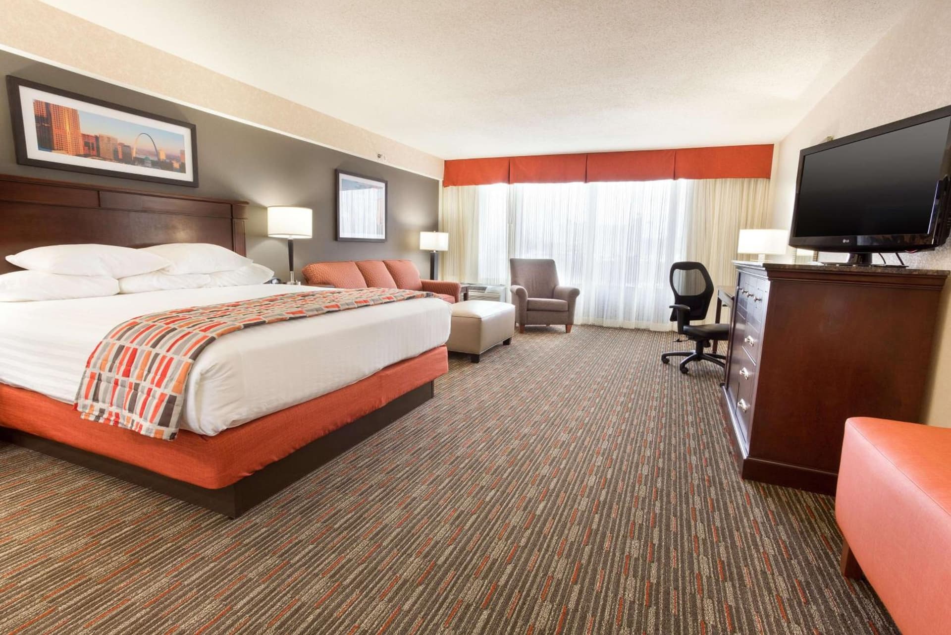 Drury Inn & Suites St. Louis Airport gallery photo in Edmundson, MO — image 19