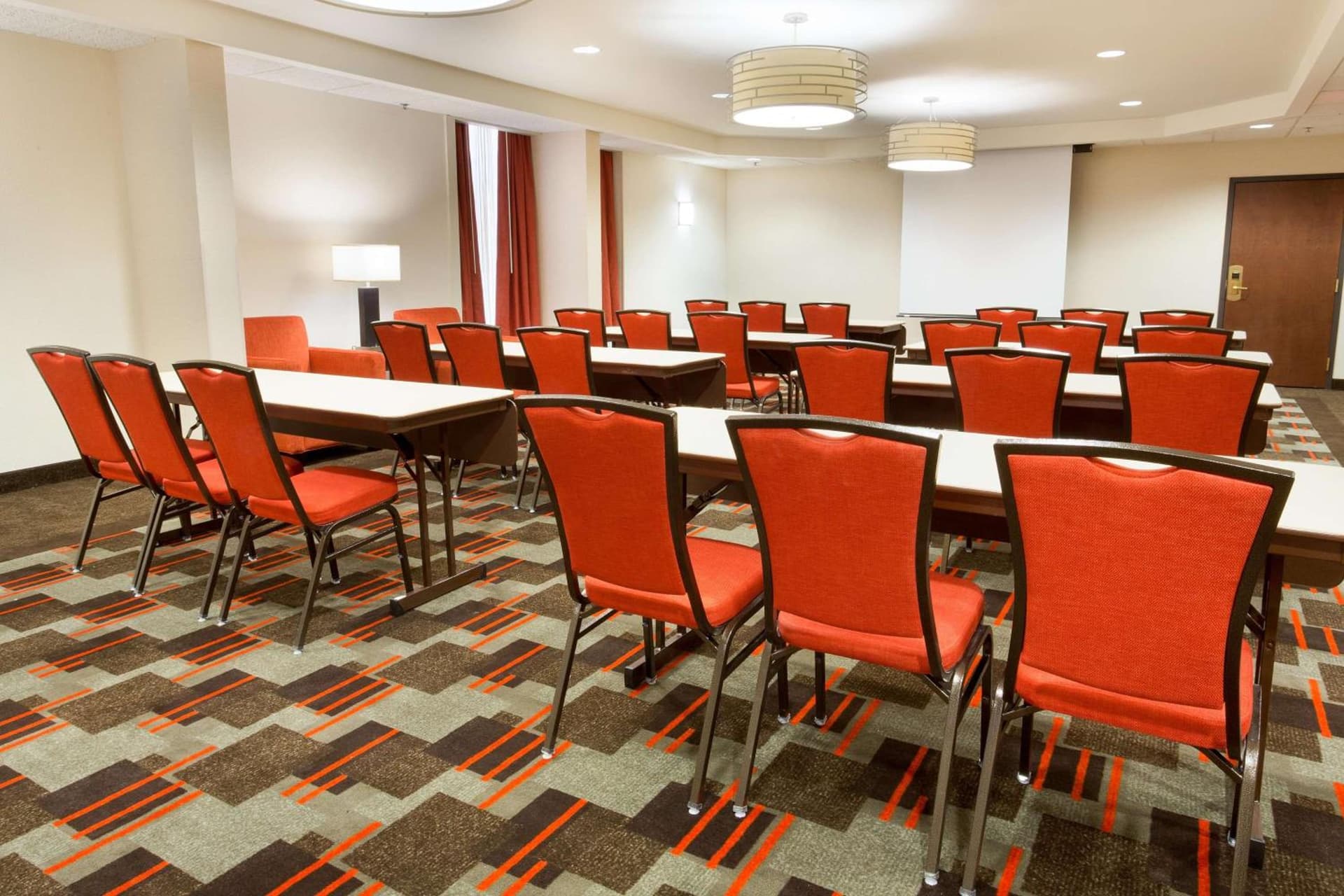 Drury Inn & Suites St. Louis Airport gallery photo in Edmundson, MO — image 27