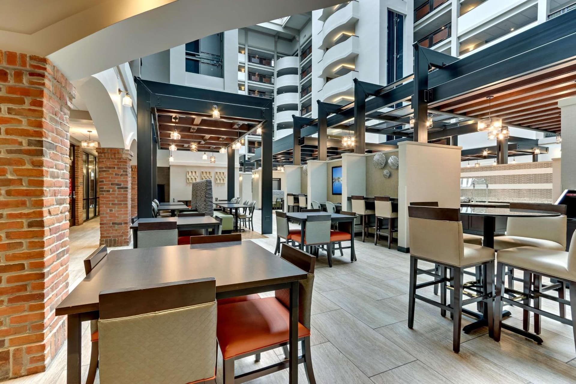 Drury Plaza Hotel St. Paul Downtown gallery photo in Saint Paul, MN — image 49