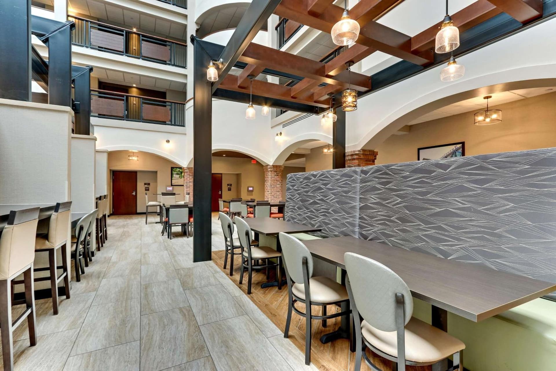 Drury Plaza Hotel St. Paul Downtown gallery photo in Saint Paul, MN — image 5