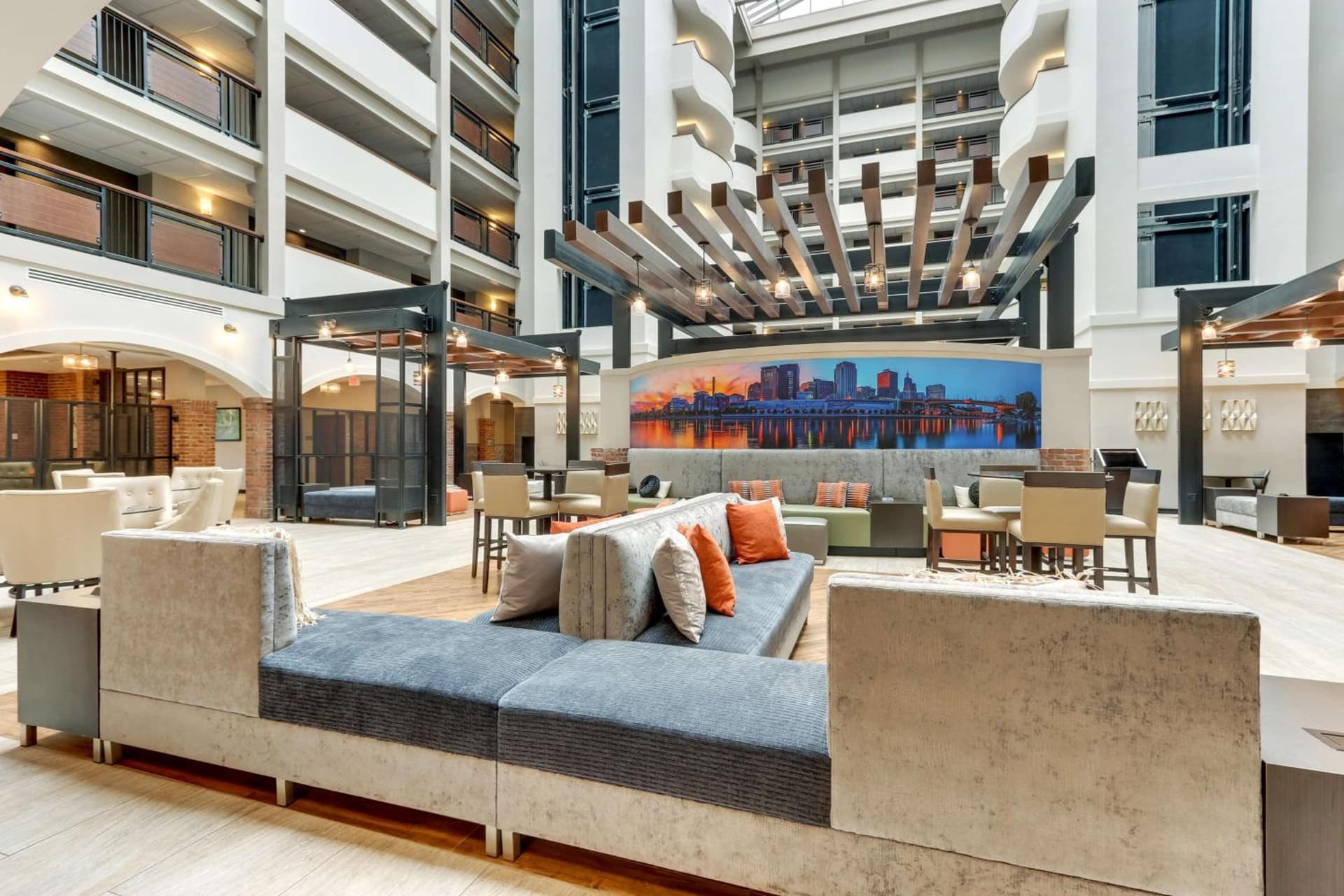 Drury Plaza Hotel St. Paul Downtown gallery photo in Saint Paul, MN — image 10