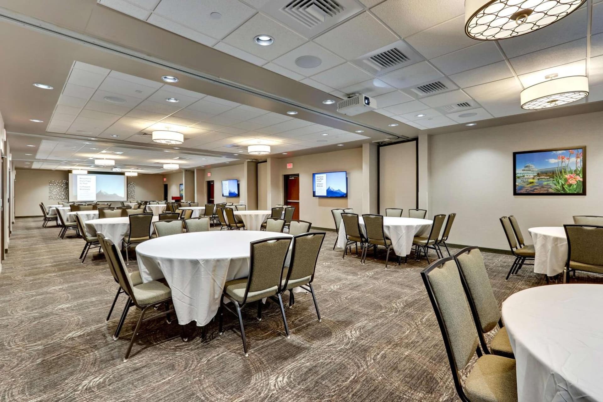 Drury Plaza Hotel St. Paul Downtown gallery photo in Saint Paul, MN — image 47