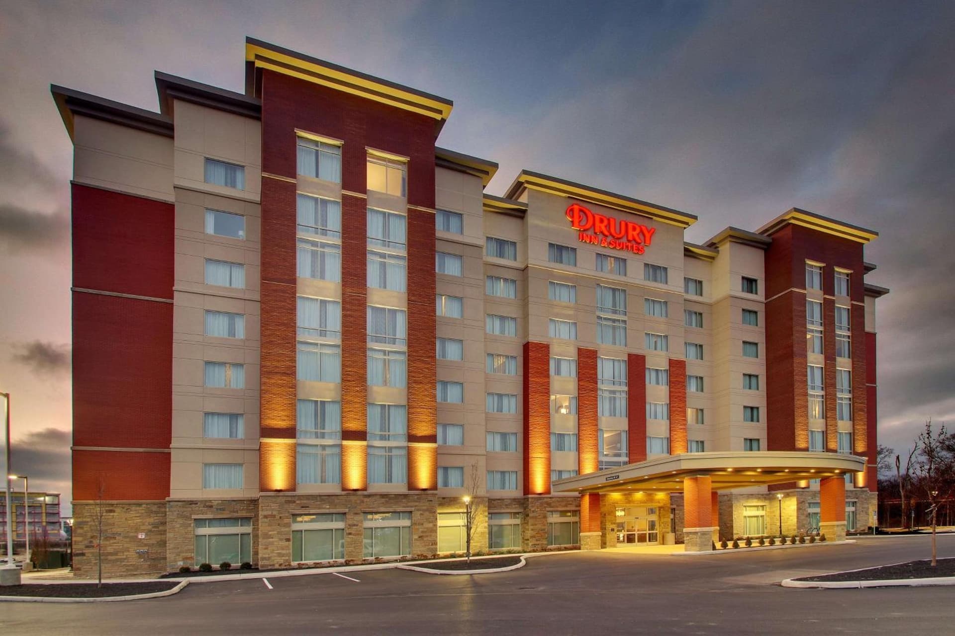 Drury Inn & Suites Columbus Polaris gallery photo in Columbus, OH — image 4