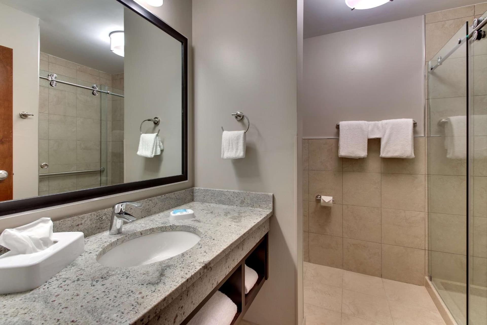 Drury Inn & Suites Columbus Polaris gallery photo in Columbus, OH — image 29