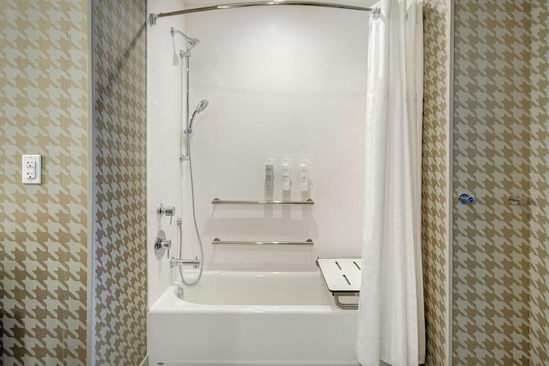 Home2 Suites By Hilton Las Vegas North gallery photo in Las Vegas, NV — image 26