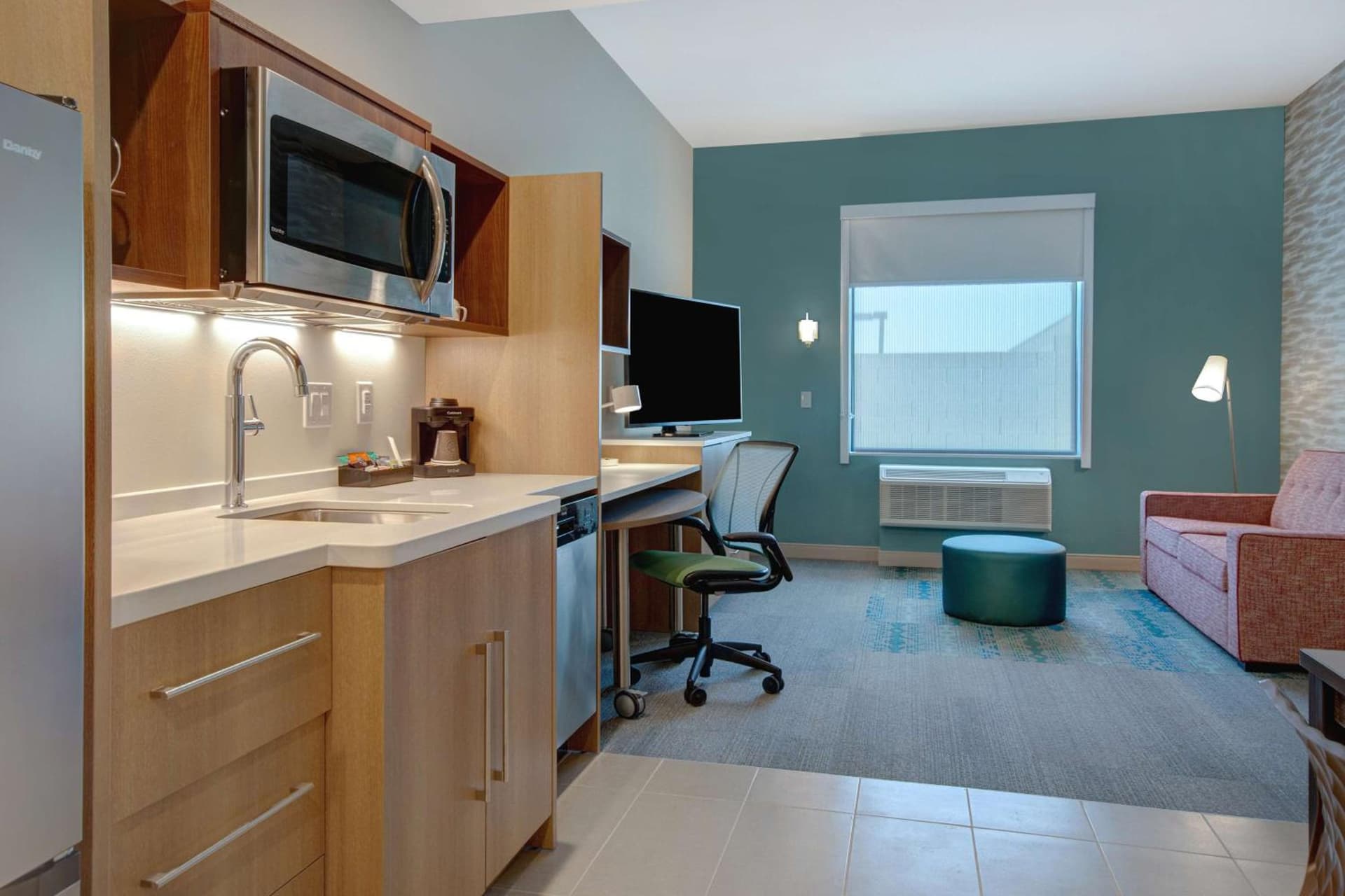 Home2 Suites By Hilton Las Vegas North gallery photo in Las Vegas, NV — image 11