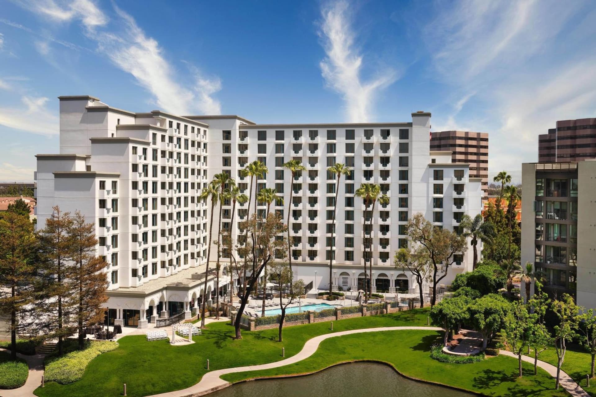 Costa Mesa Marriott property views in Costa Mesa, CA — gallery photo 3