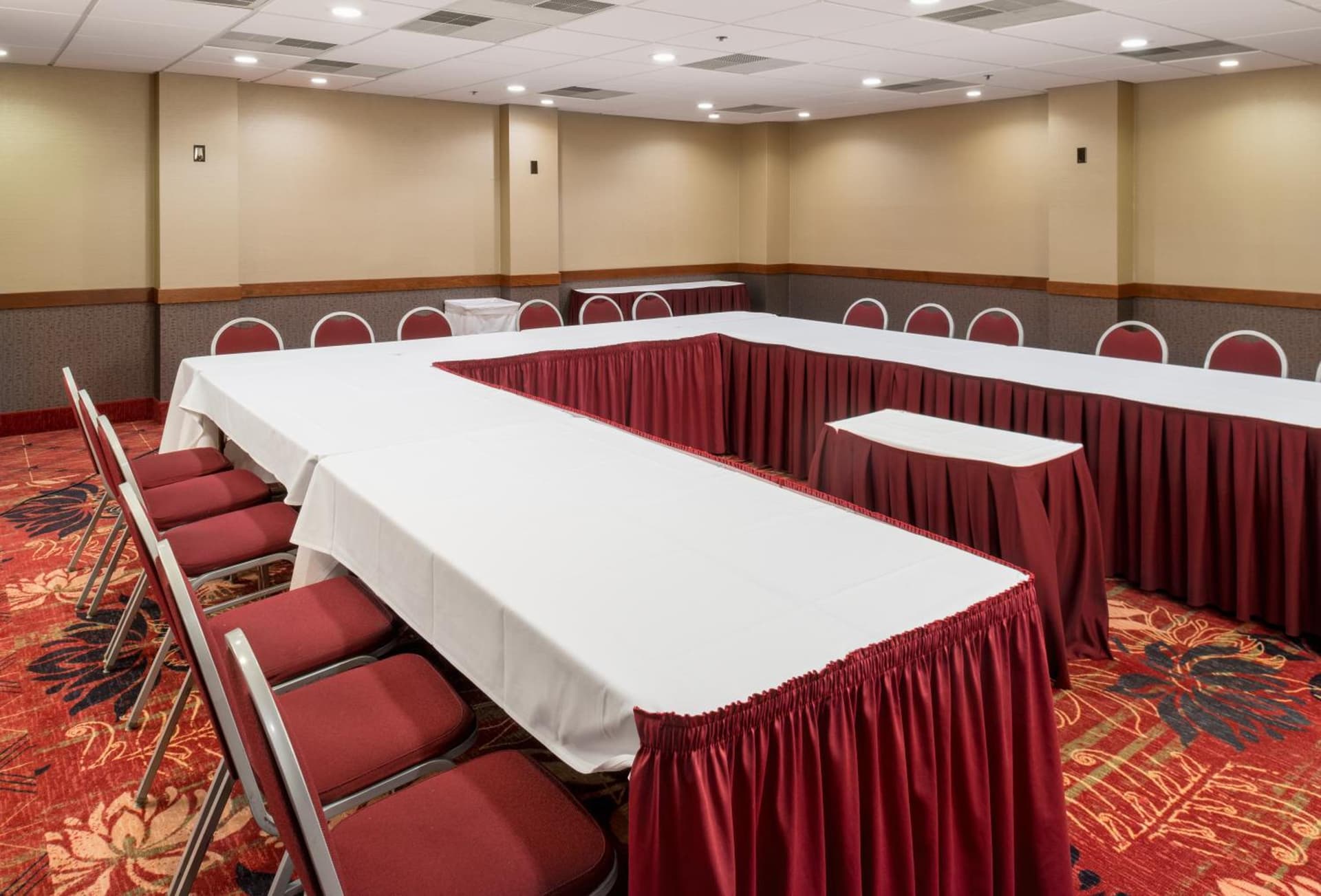 Salt Lake Plaza Hotel SureStay Collection by Best Western gallery photo in Salt Lake City, UT — image 54