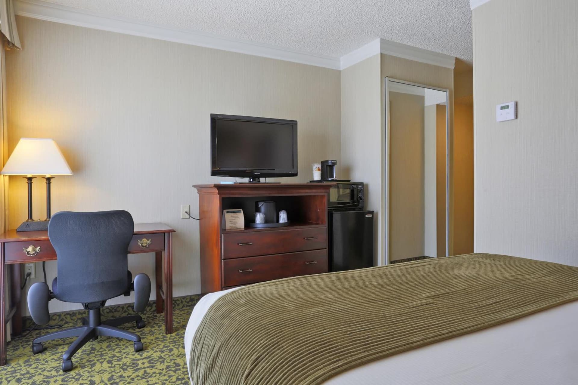 Salt Lake Plaza Hotel SureStay Collection by Best Western gallery photo in Salt Lake City, UT — image 47