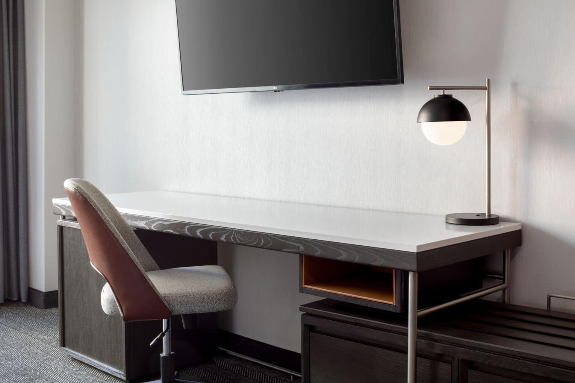 Courtyard by Marriott Stamford Downtown gallery photo in Stamford, CT — image 27