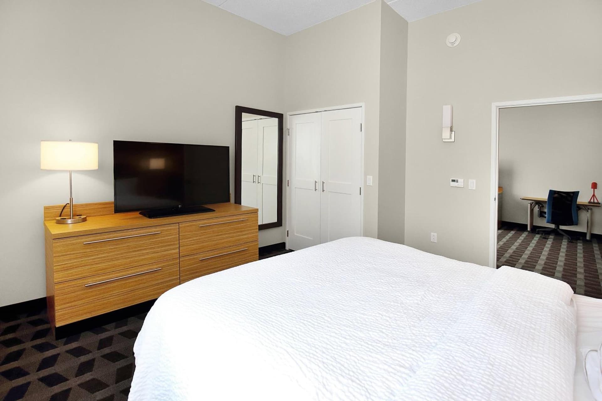 TownePlace Suites by Marriott Grove City Mercer/Outlets gallery photo in Grove City, PA — image 11