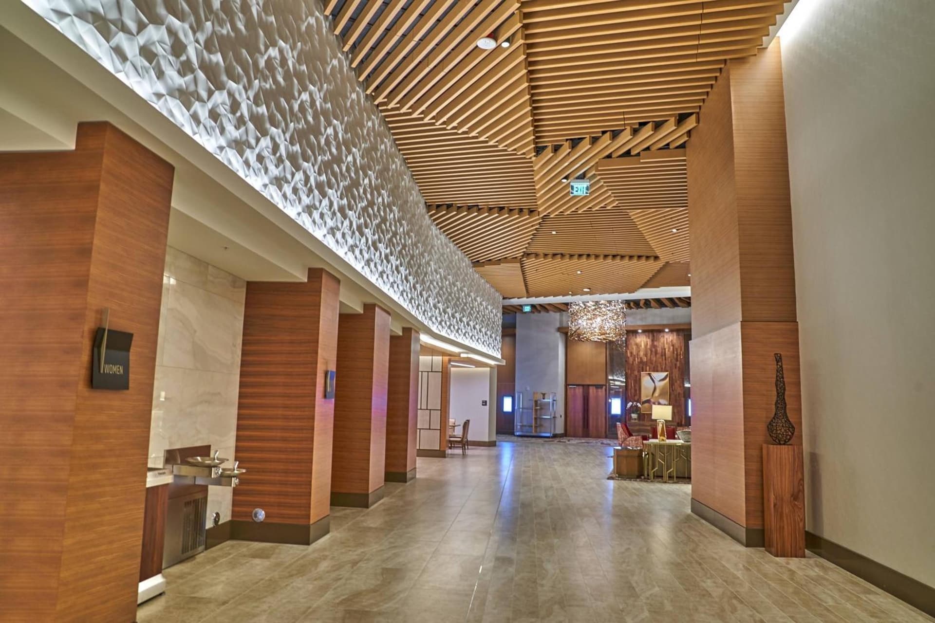 JW Marriott, Anaheim Resort interior in Anaheim, CA — gallery photo 2